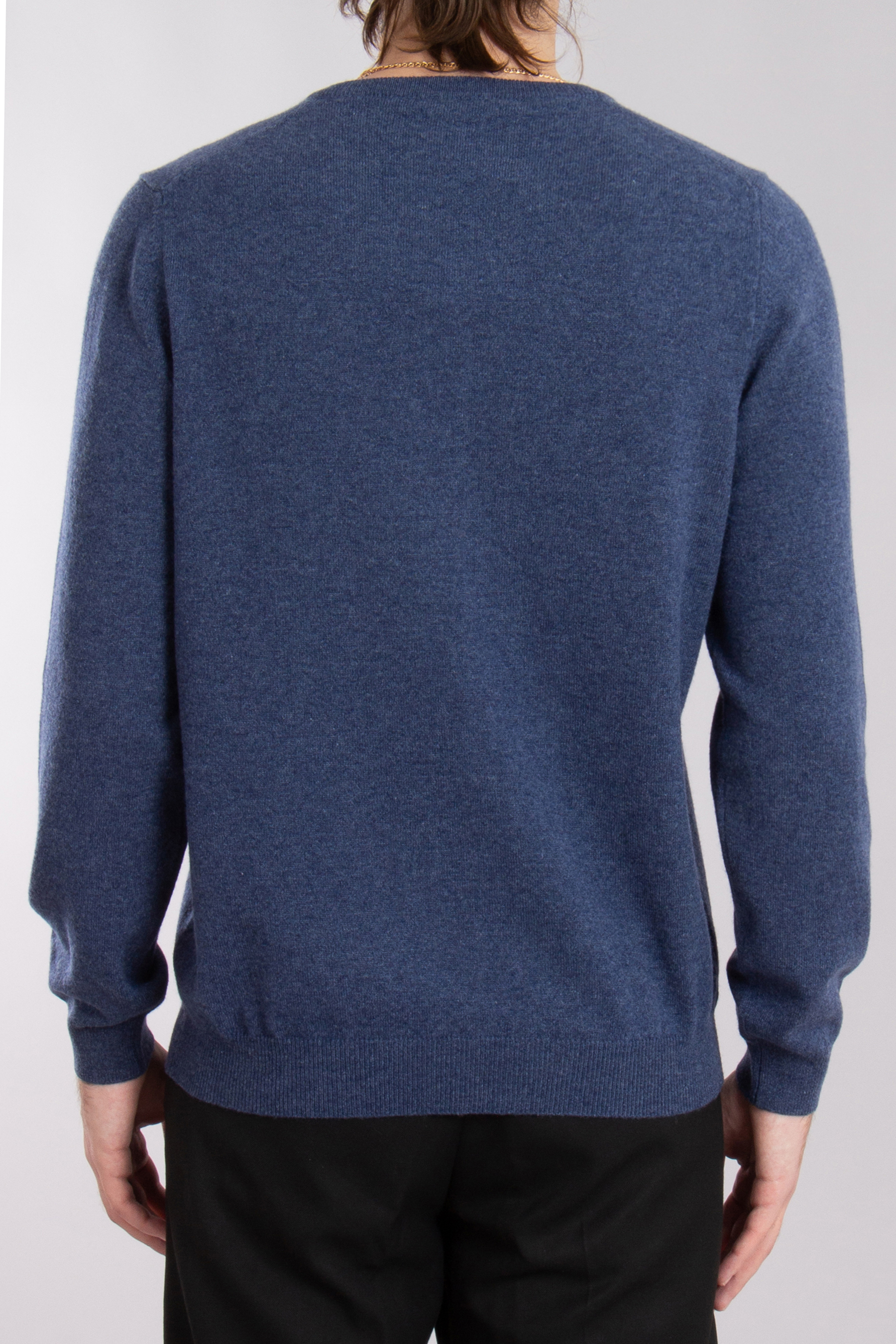 AIDA BARNI Cashmere V-Neck Sweater AIDA BARNI Cashmere V-Neck Sweater