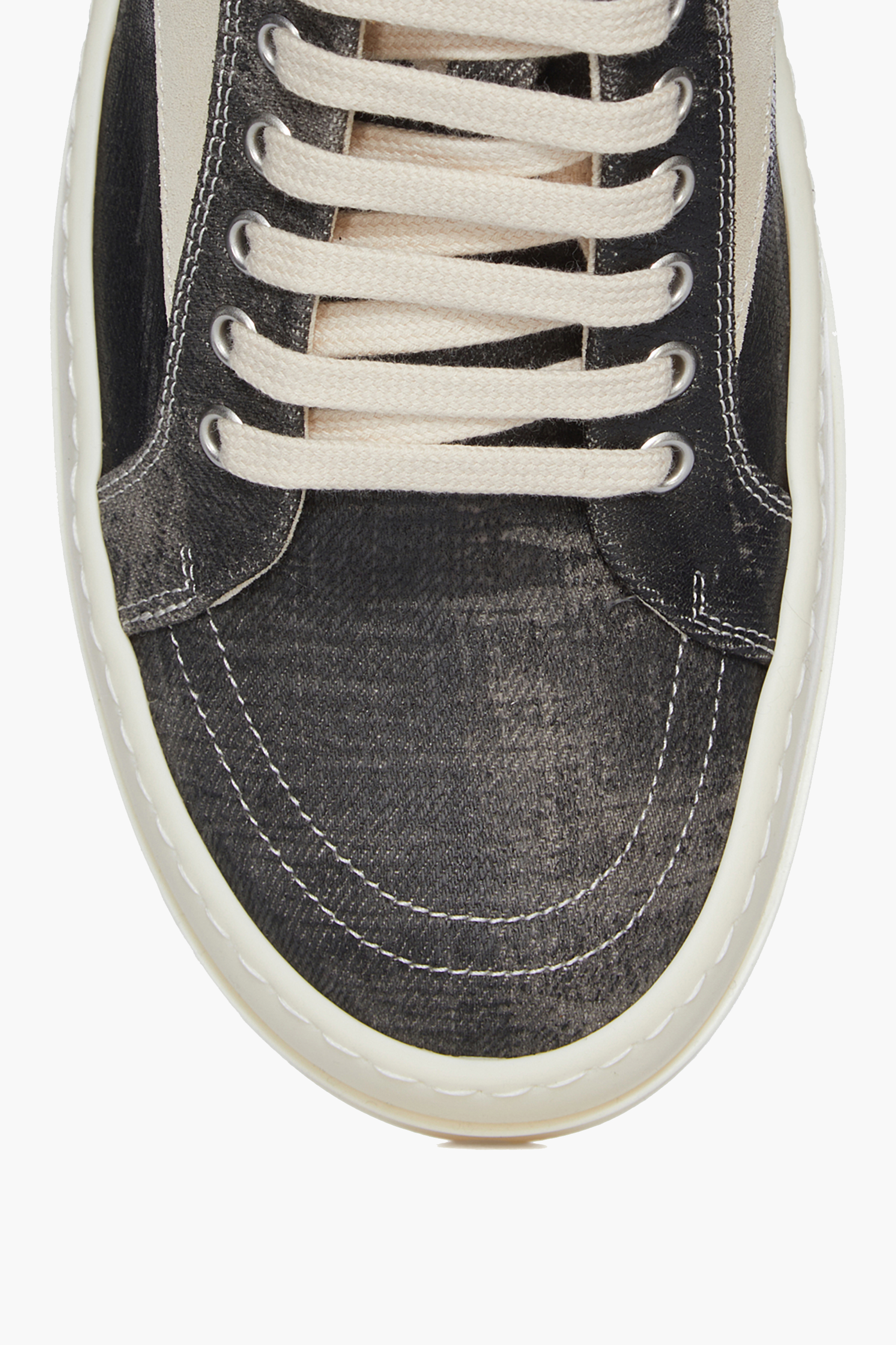 Schuhwerk, Schuh, Sneaker, Tasche, Handtasche