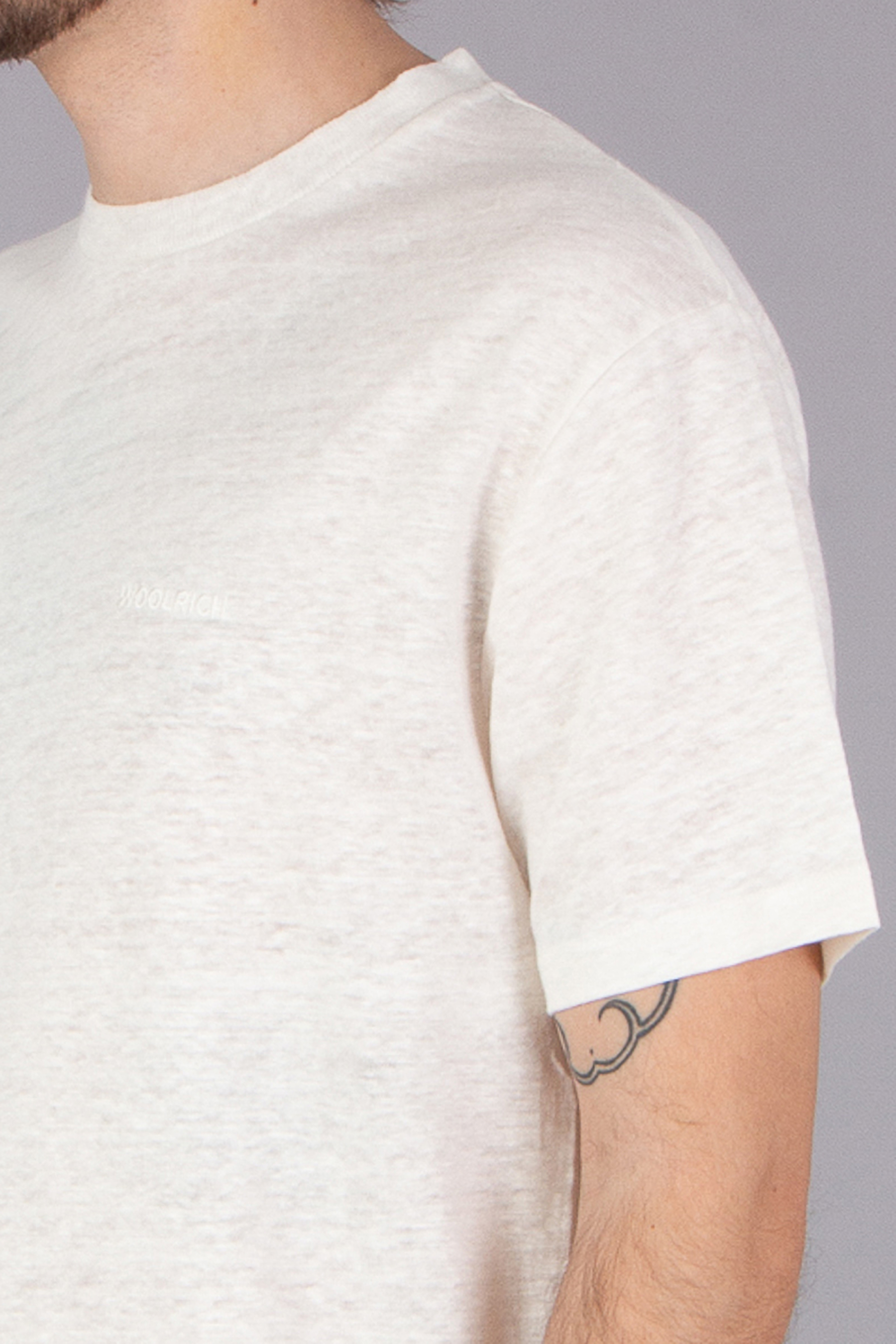 WOOLRICH Regular Fit Embroidered Linen T-Shirt WOOLRICH Regular Fit Embroidered Linen T-Shirt