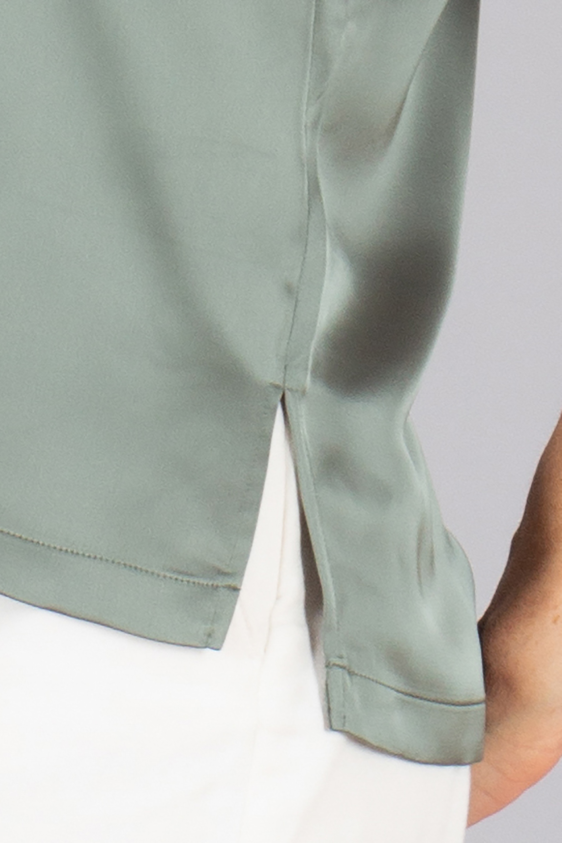Bluse, Kurze Hosen, Langarm, Mann, Person