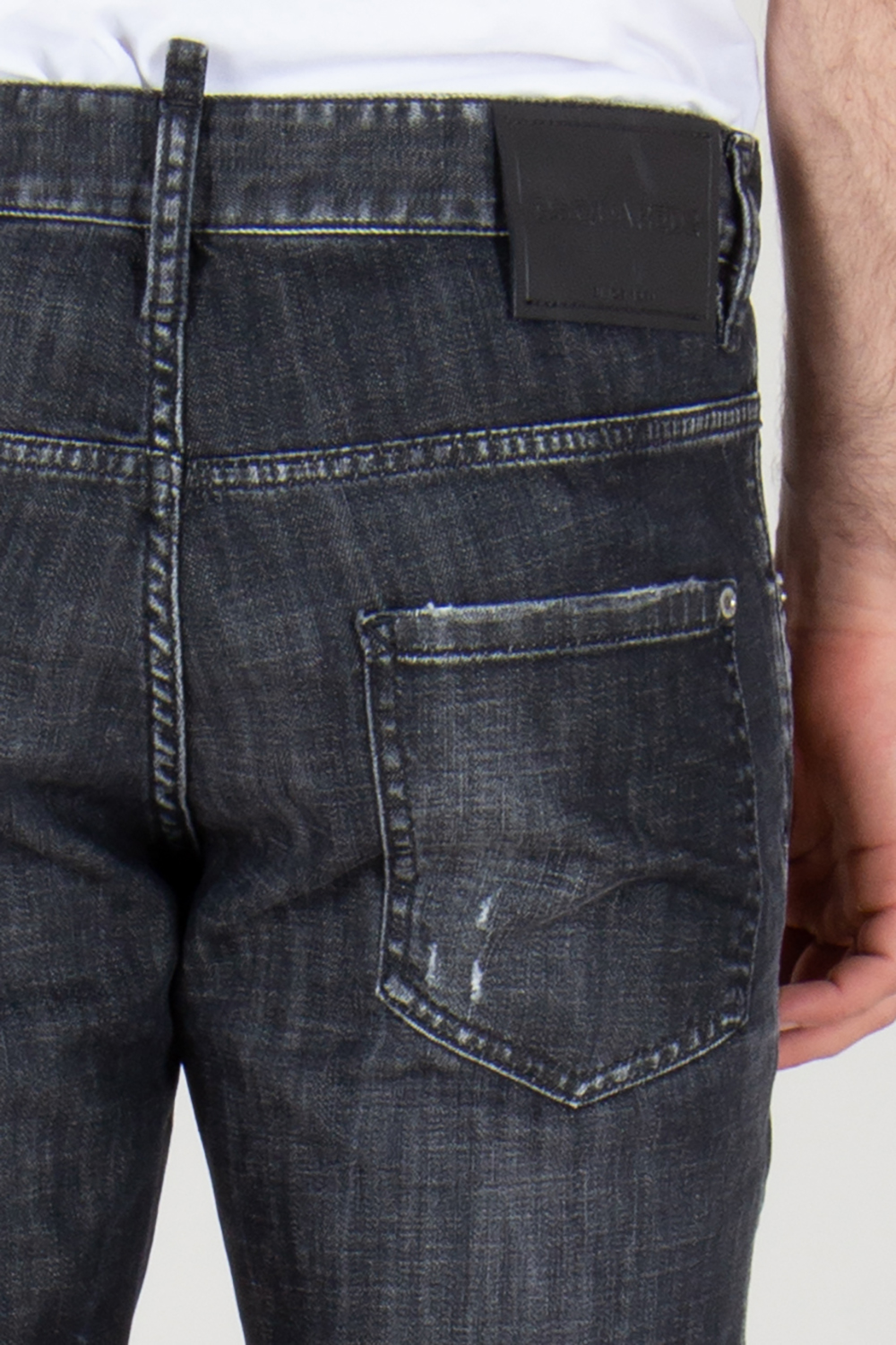 DSQUARED2 Slim Fit Distressed Washed Denim Jeans Skater