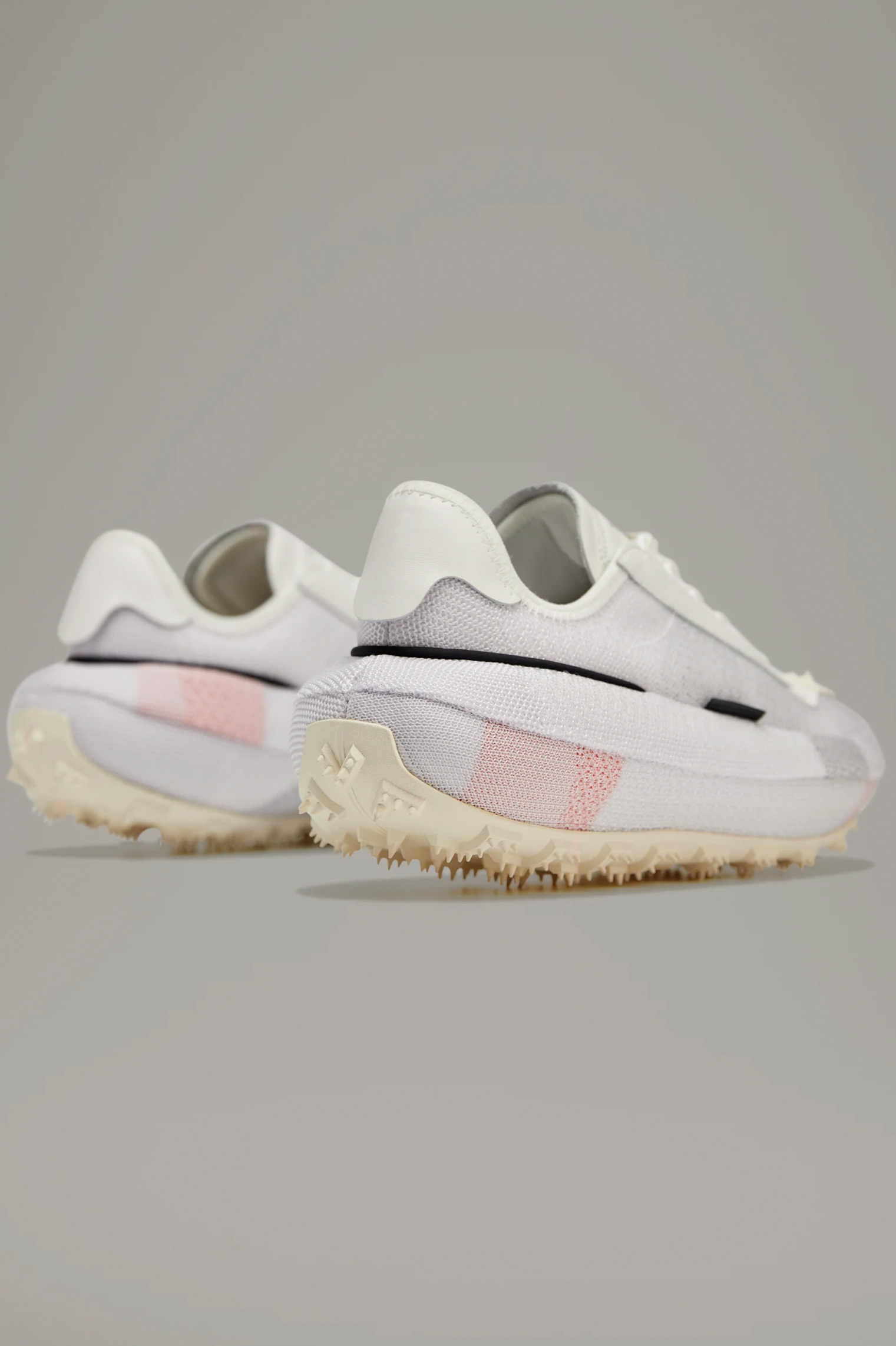 Y-3 Primeknit Sneakers Makura Y-3 Primeknit Sneakers Makura