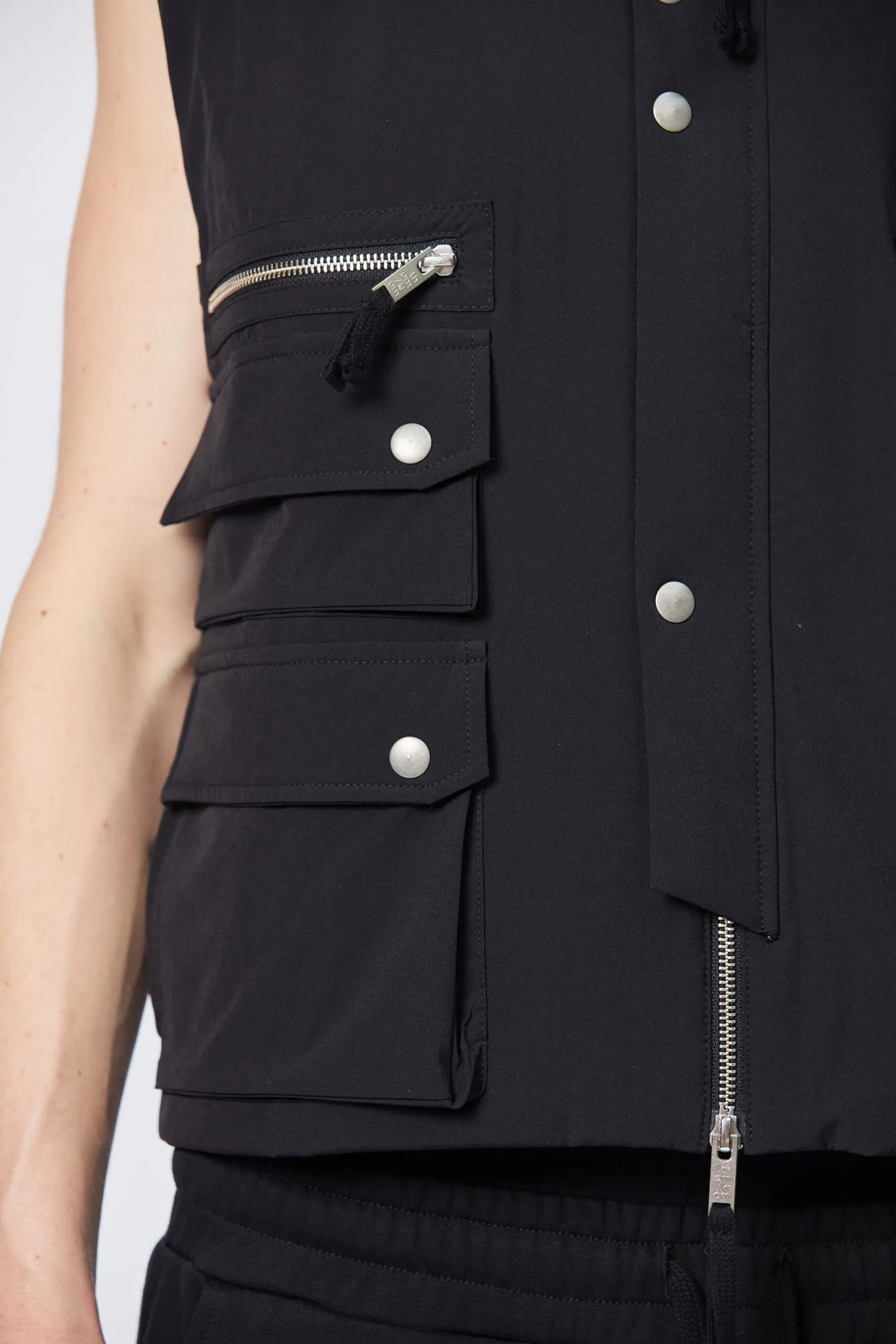 THOM KROM Nylon Stretch Bomber Vest THOM KROM Nylon Stretch Bomber Vest