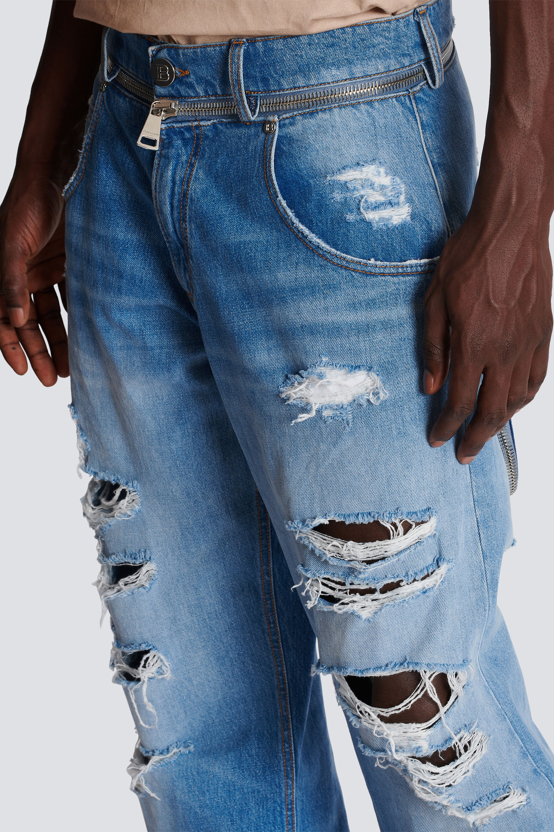 BALMAIN Distressed Cotton Denim Jeans BALMAIN Distressed Cotton Denim Jeans