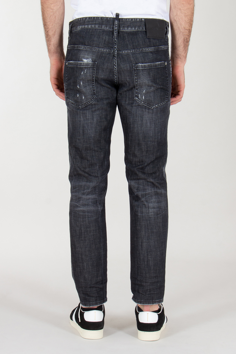 DSQUARED2 Slim Fit Distressed Washed Denim Jeans Skater