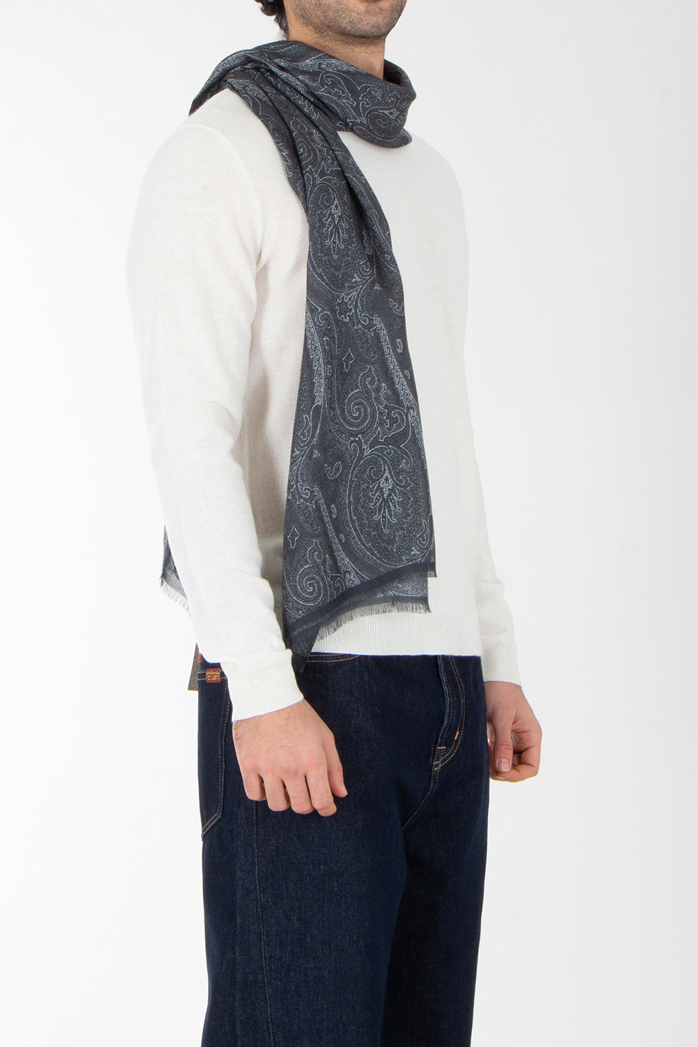 Weste, Halstuch, Jeans, Mann, Person