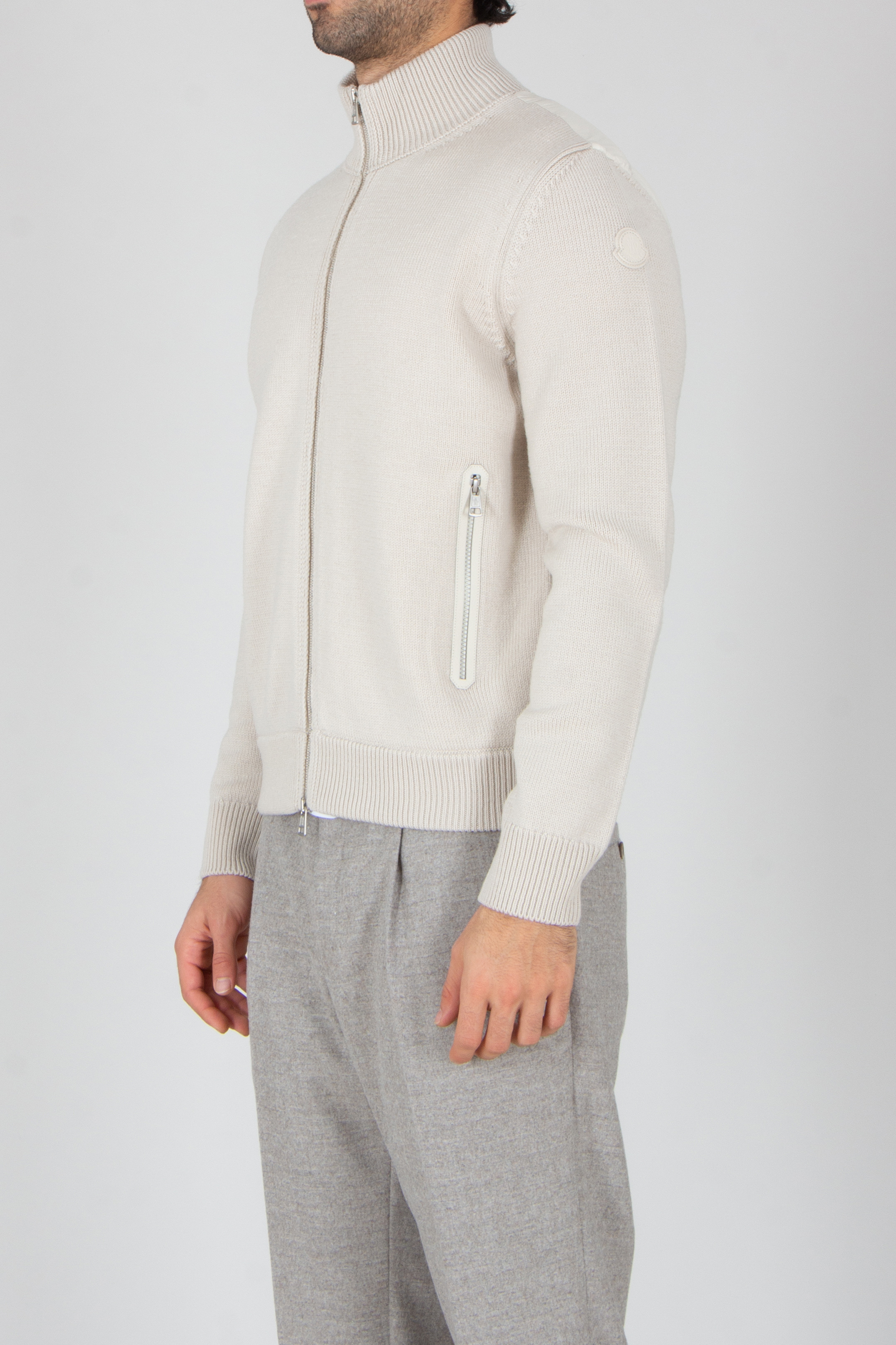 Bekleidung, Strickwaren, Pullover