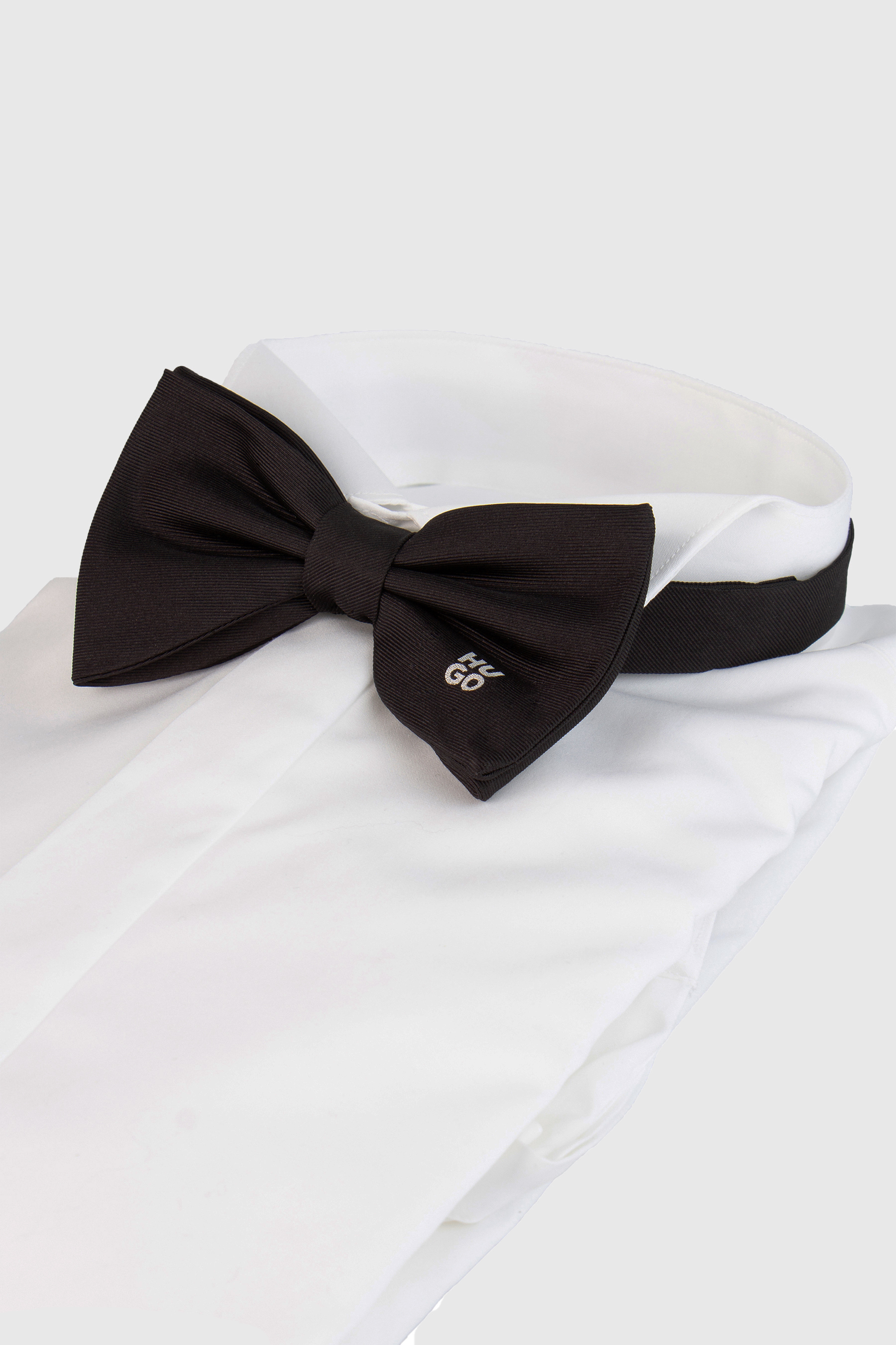 HUGo Logo Silk Bow Tie