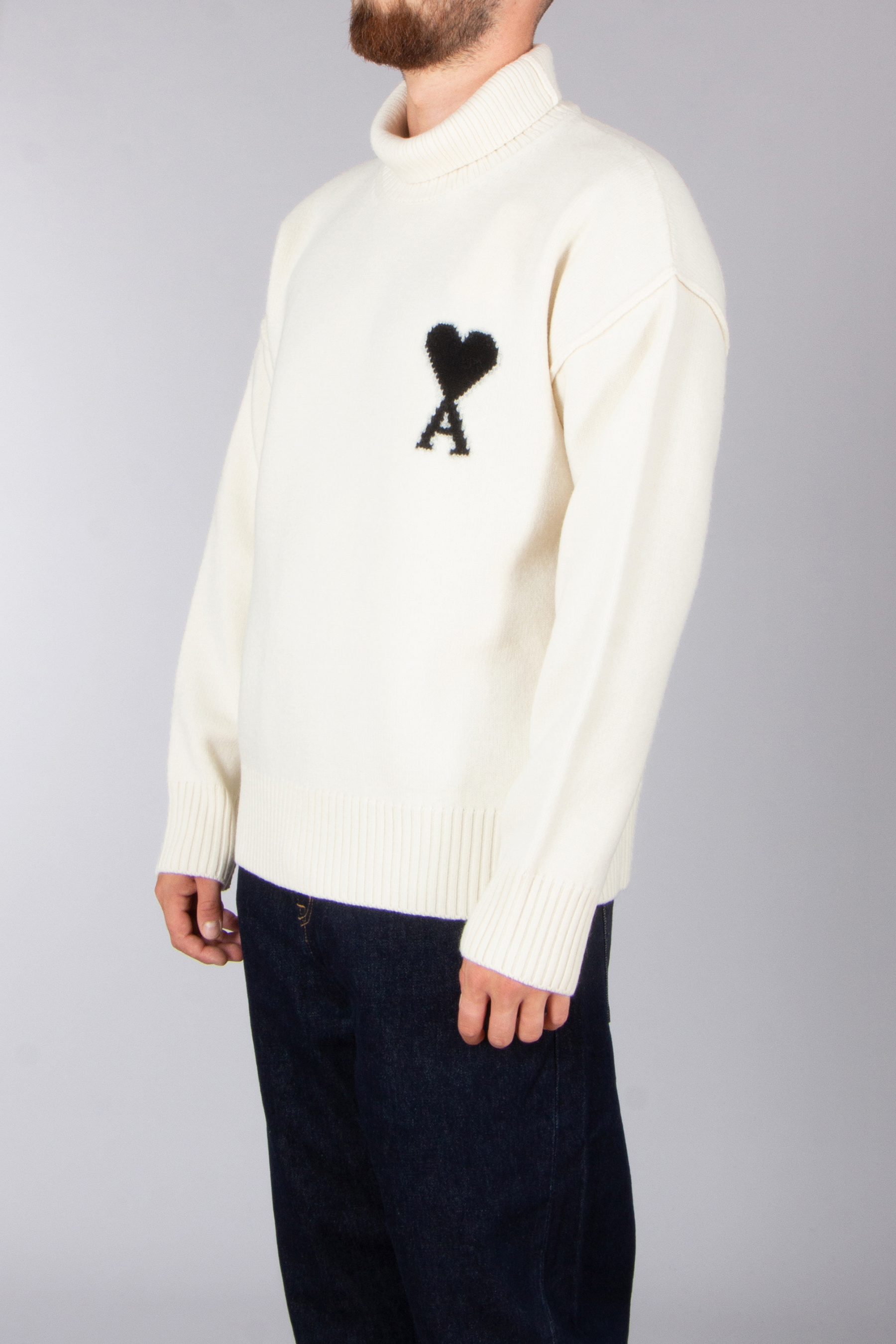 AMI PARIS Relaxed Fit Ami De Coeur Virgin Wool Funnel Neck Sweater Bekleidung, Strickwaren, Pullover, Sweatshirt, Kapuzenpulli