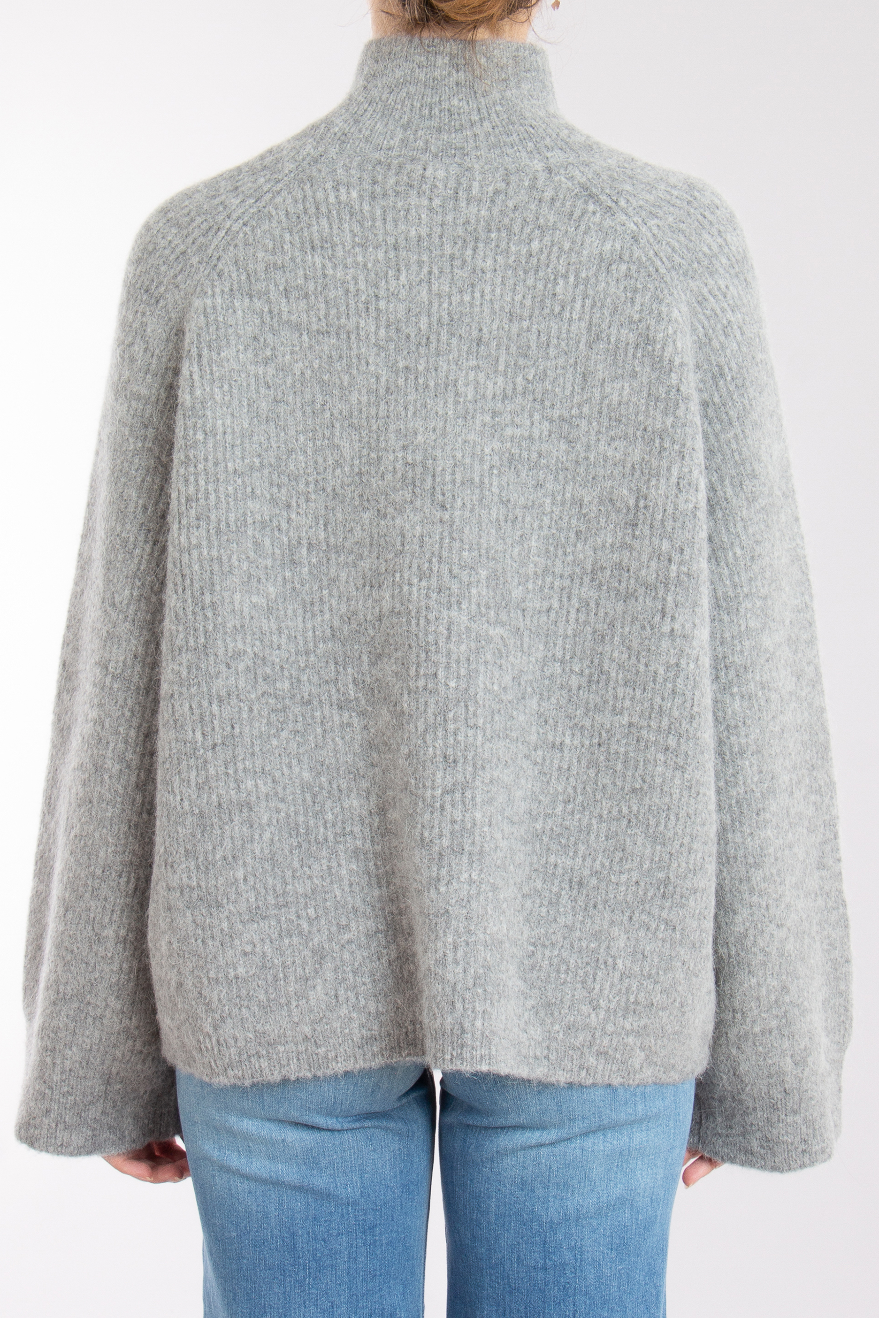 IHEART Oversized Alpaca-Wool-Blend Sweater Ilaydana IHEART Oversized Alpaca-Wool-Blend Sweater Ilaydana