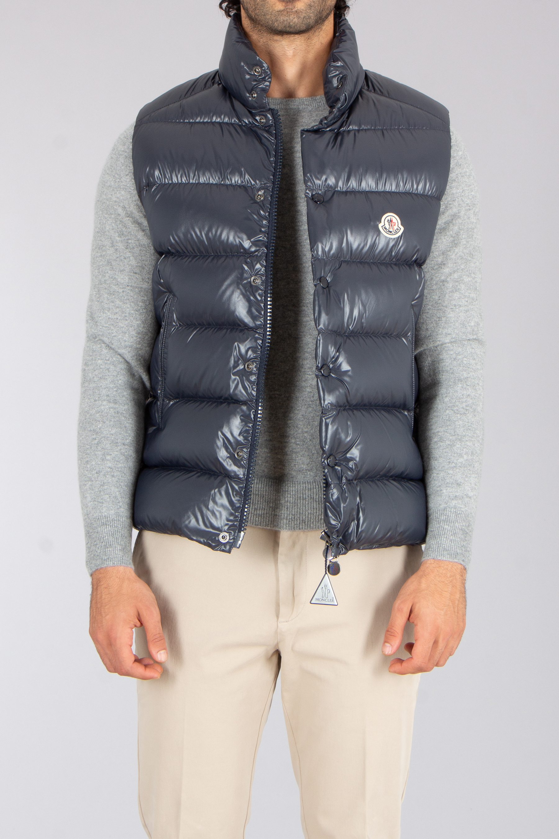 MONCLER Tibb Regular Fit Nylon Laqué Down Vest Bekleidung, Weste, Rettungsweste, Mantel, Jacke