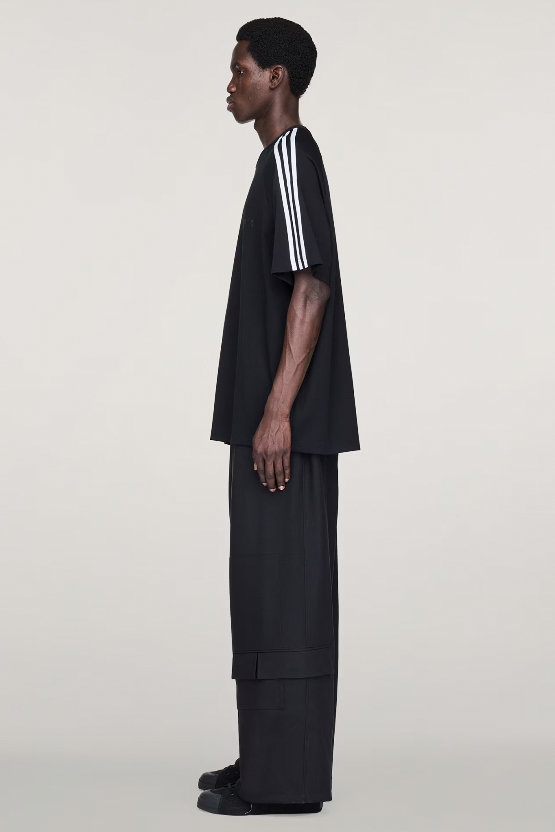 Y-3 Loose Fit Lyocell-Wool Stretch Blend 3-Stripes Wire T-Shirt Kleid, Erwachsener, Männlich, Mann, Person