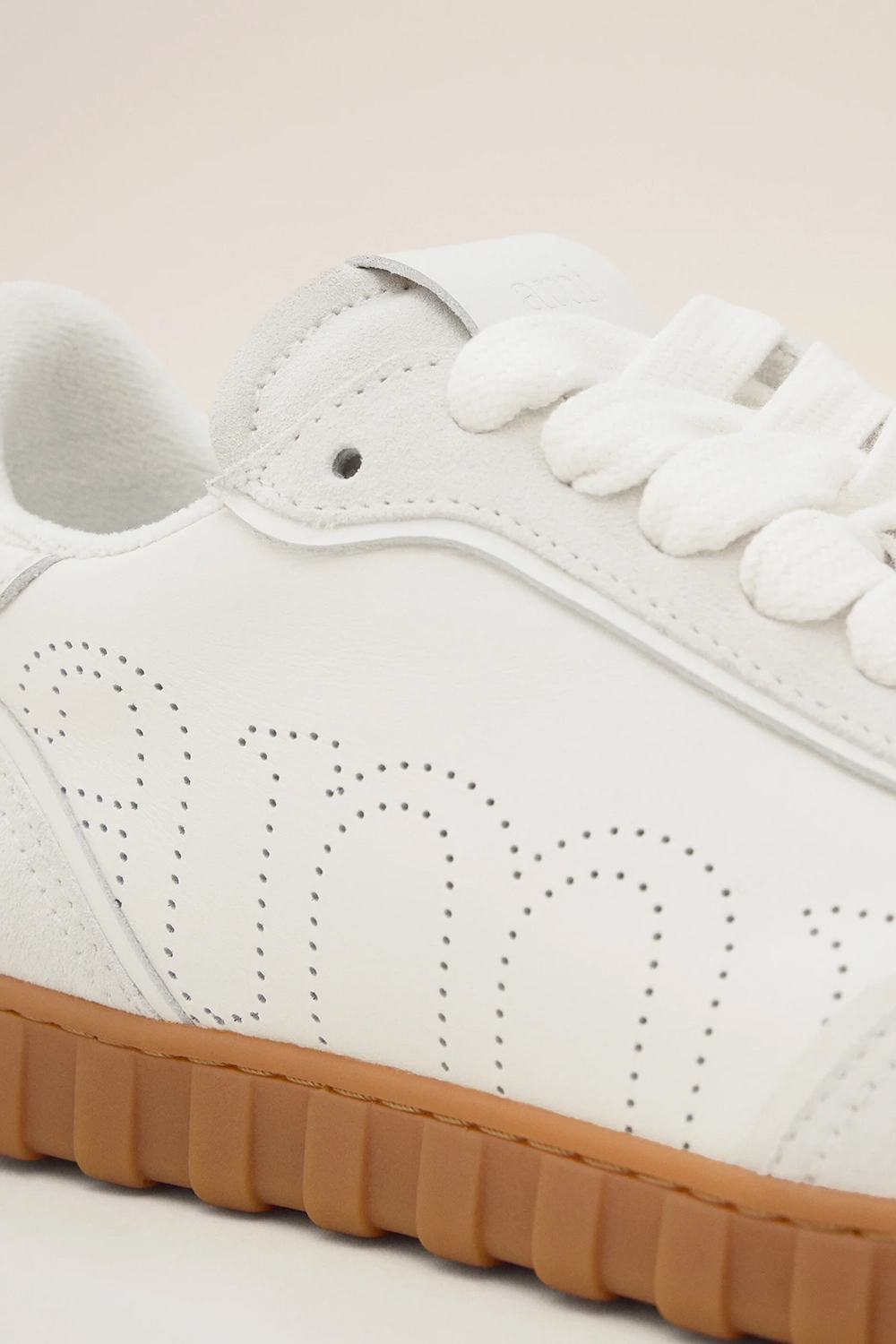 AMI PARIS Leather Sneakers Step