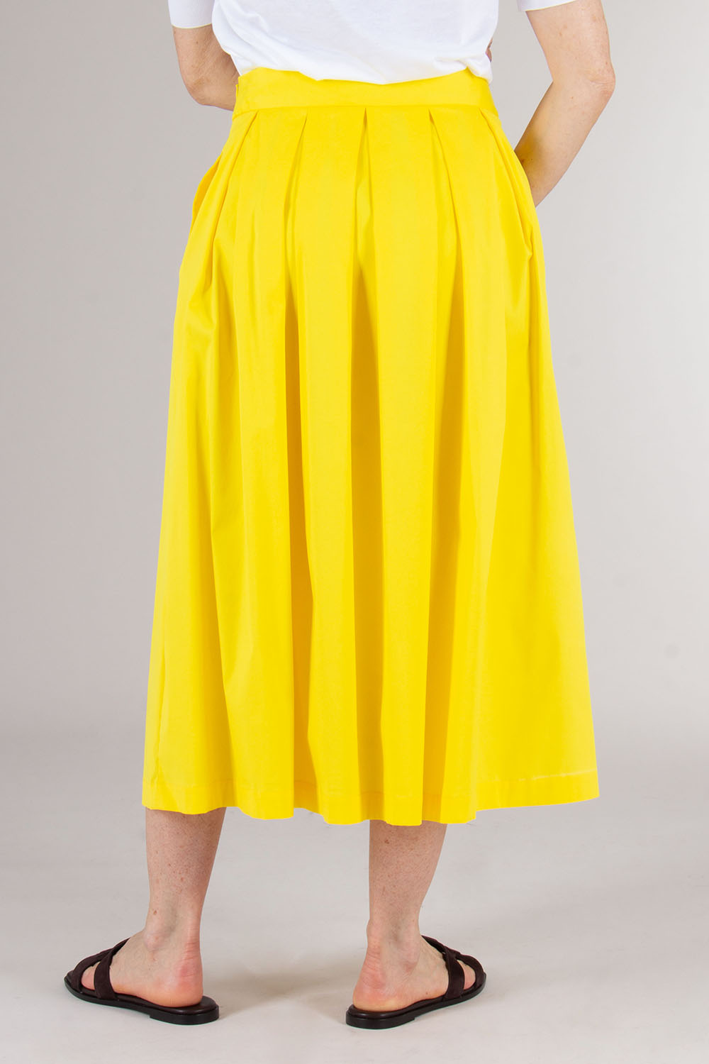 0039 ITALY Long Pleated Skirt Kylie