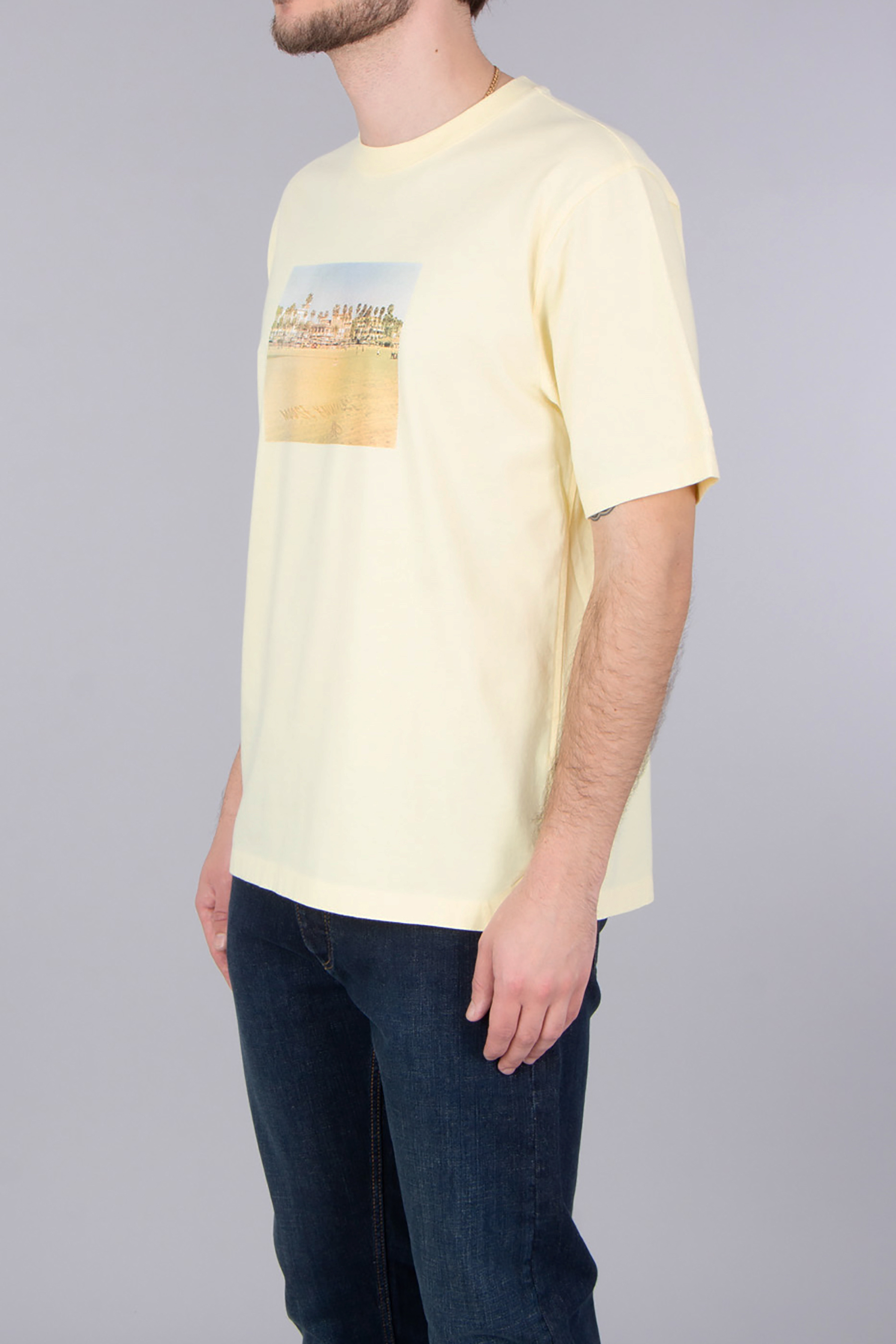 T-shirt, Jeanshose, Erwachsener, Mann, Person