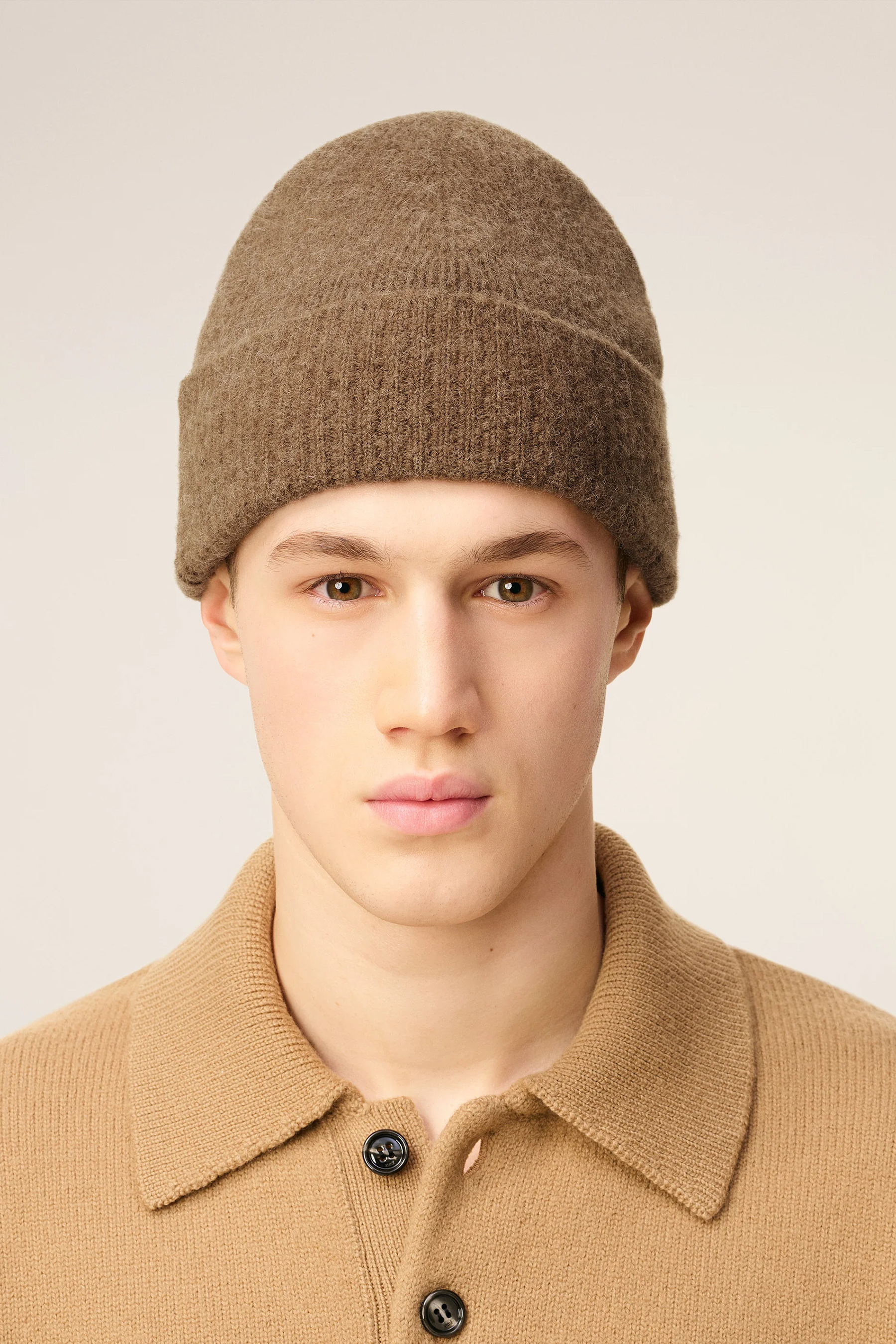 AMI PARIS Ami De Coeur Alpaca Blend Beanie Hut, Mütze, Person, Gesicht
