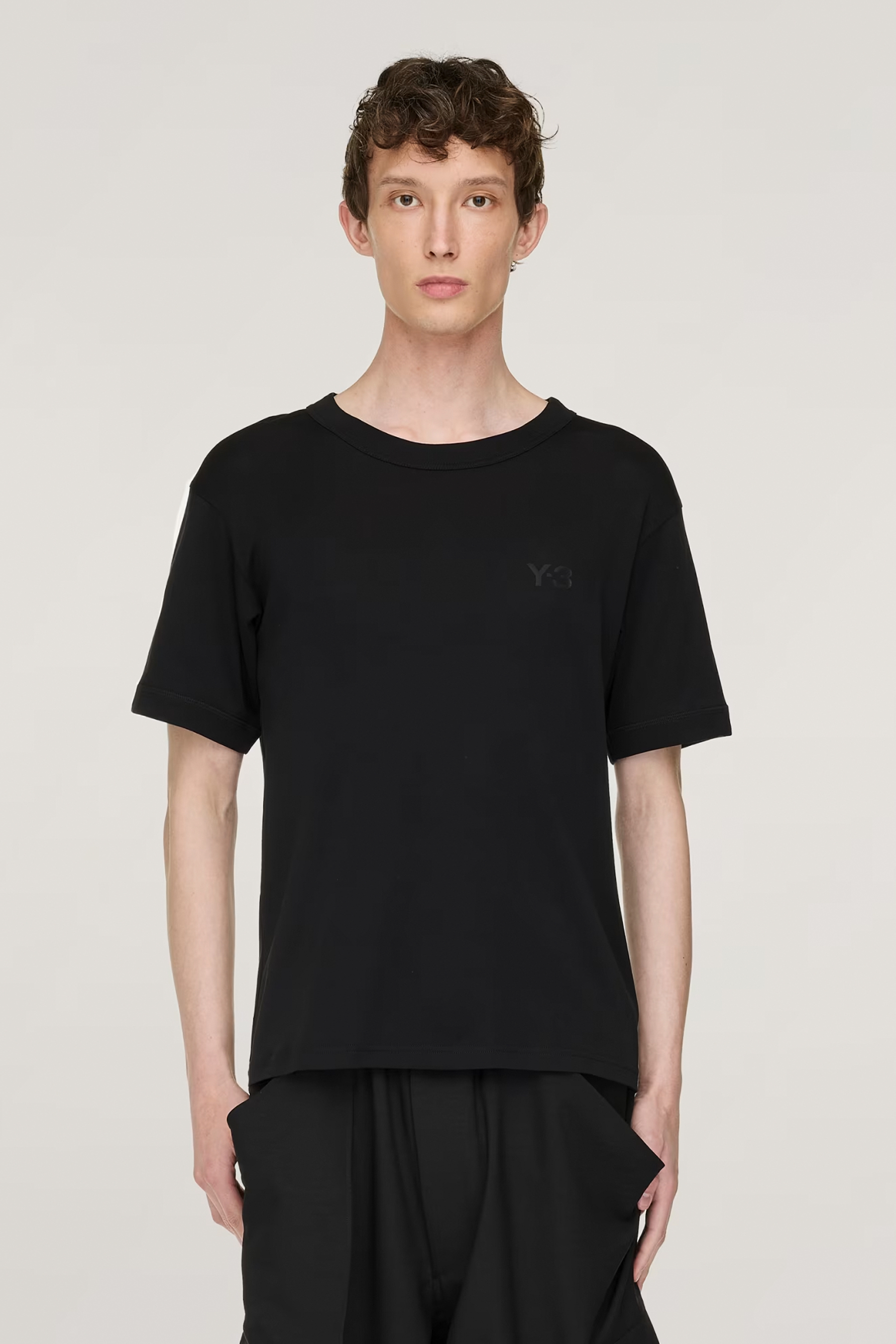 T-shirt, Ärmel, Junge, Person, Jugendlich