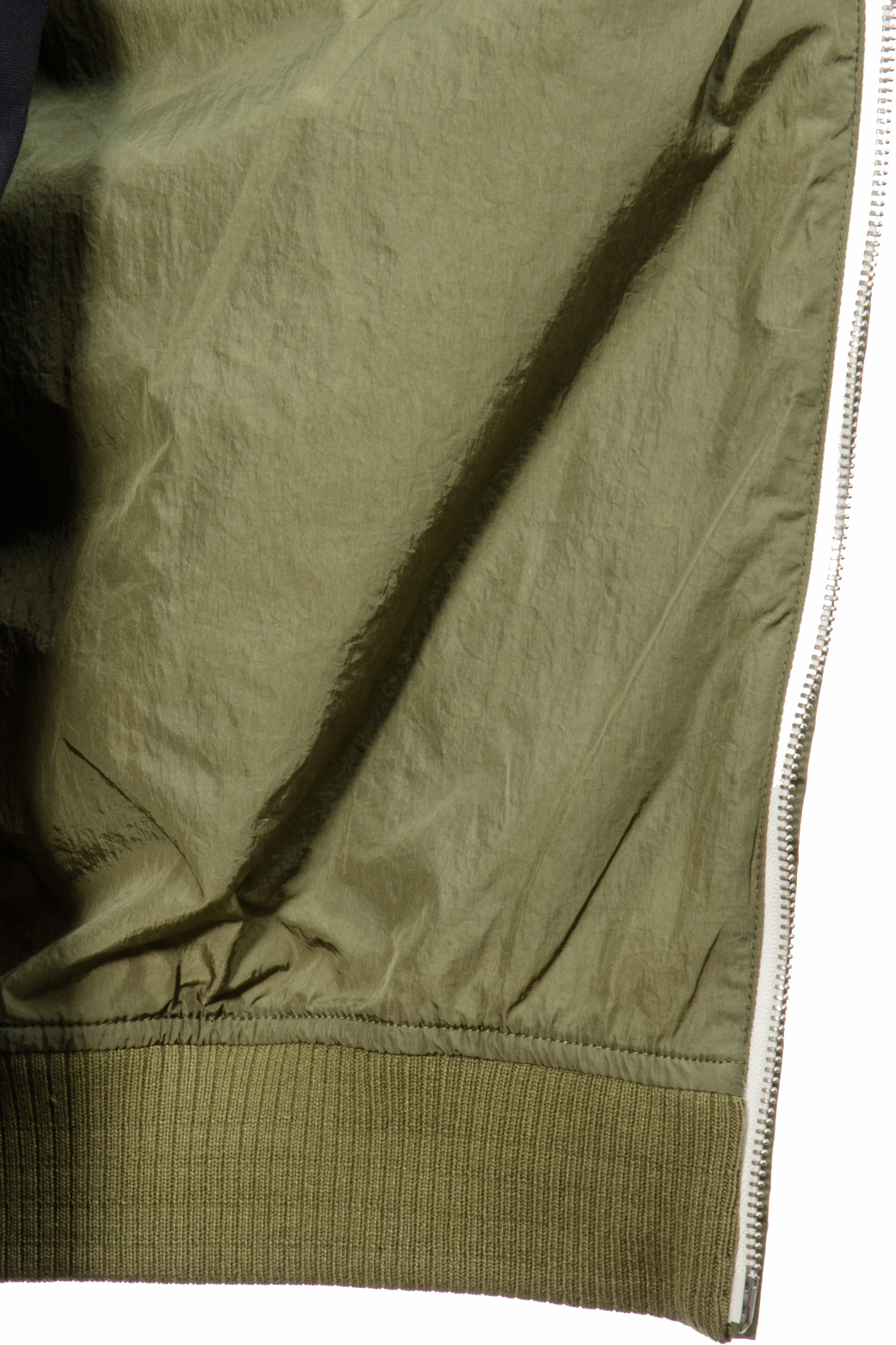 WOOLRICH Crinkle Nylon Bomber Jacket  WOOLRICH Crinkle Nylon Bomber Jacket