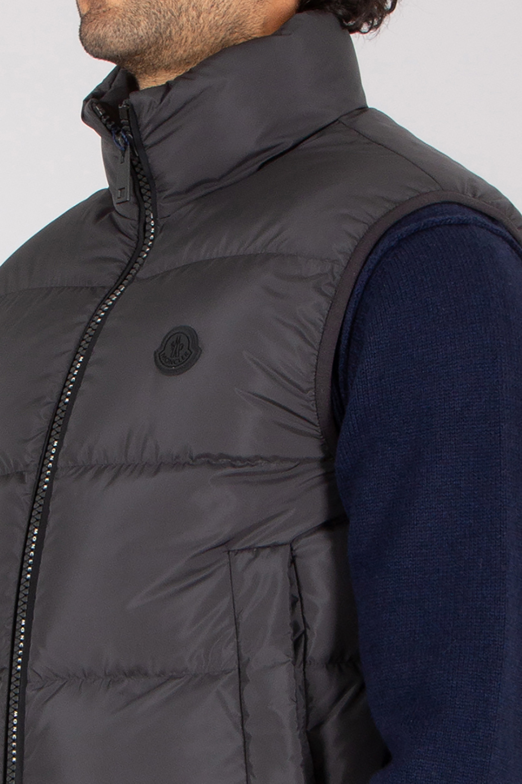 MONCLER Gabas Regular Fit Polyester Down Vest Bekleidung, Mantel, Weste, Jacke, Rettungsweste