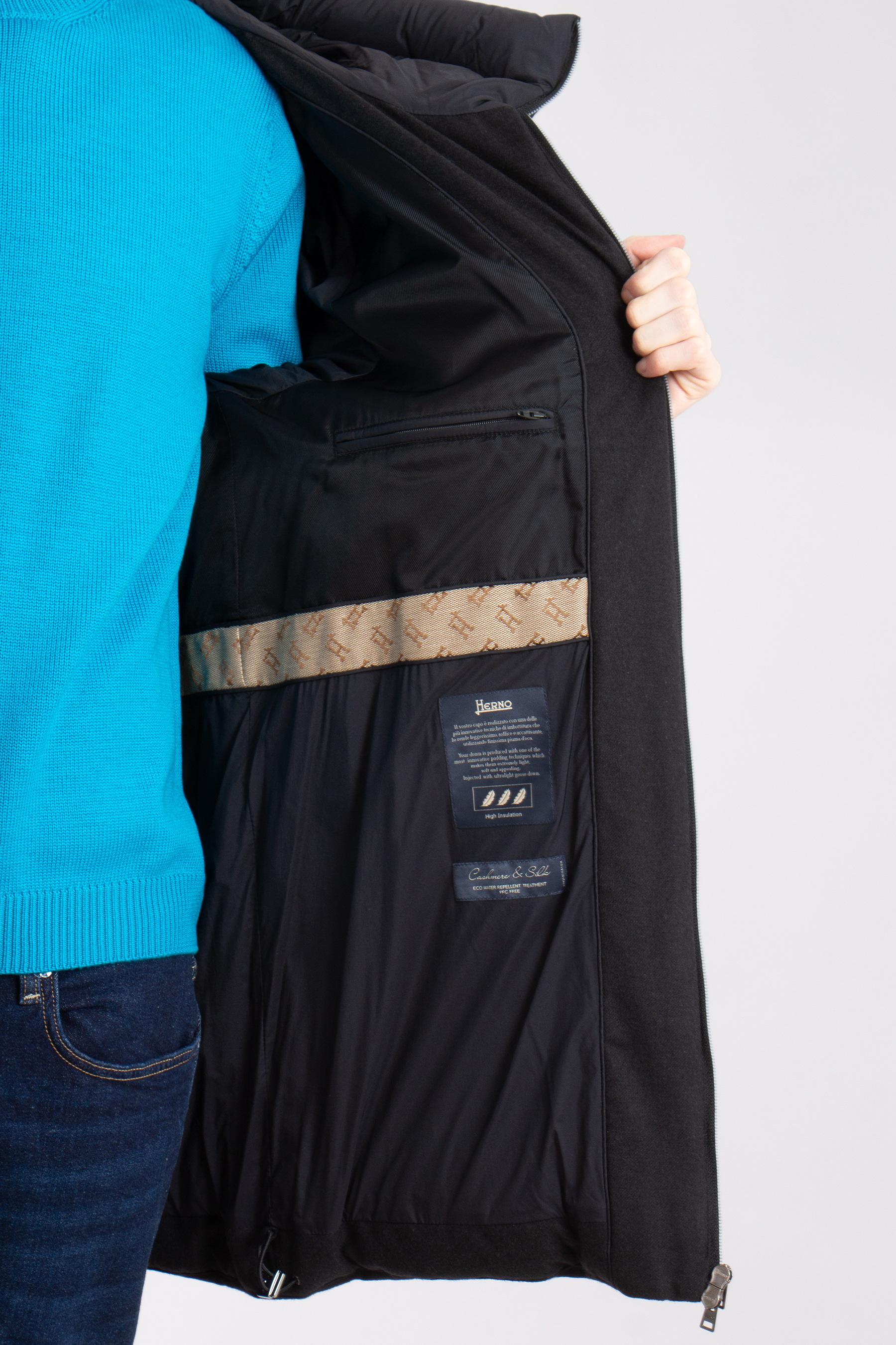 HERNO Cashmere-Silk & Ecoage Down Jacket HERNO Cashmere-Silk & Ecoage Down Jacket