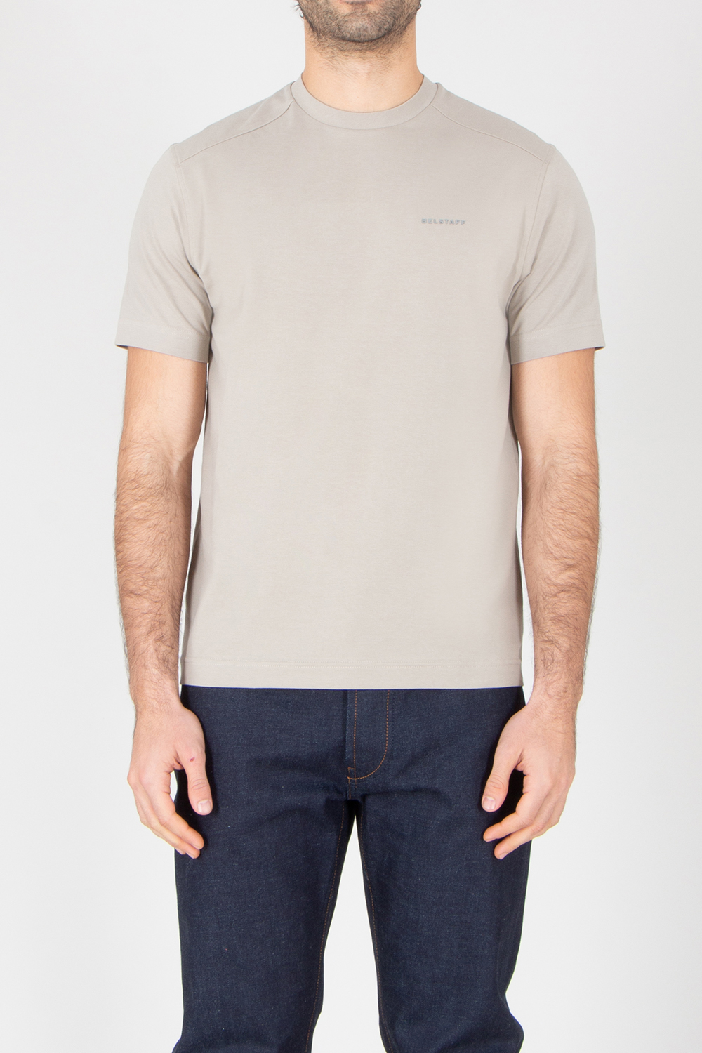 T-shirt, Jeans, Erwachsener, Mann, Person