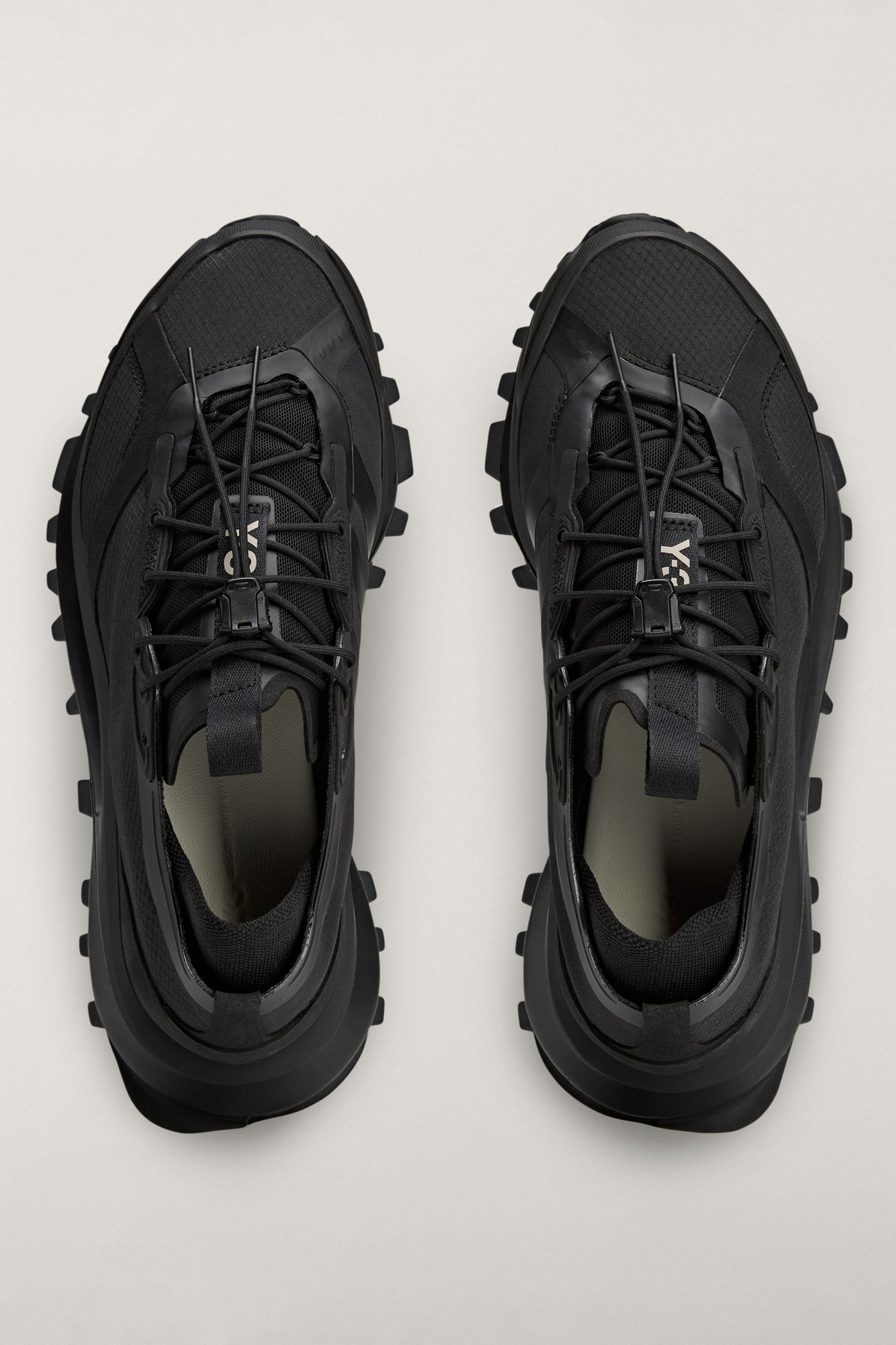 Y-3 Ripstop Sneakers Gendo Trail Bekleidung, Schuhwerk, Schuh, Sneaker, Laufschuh