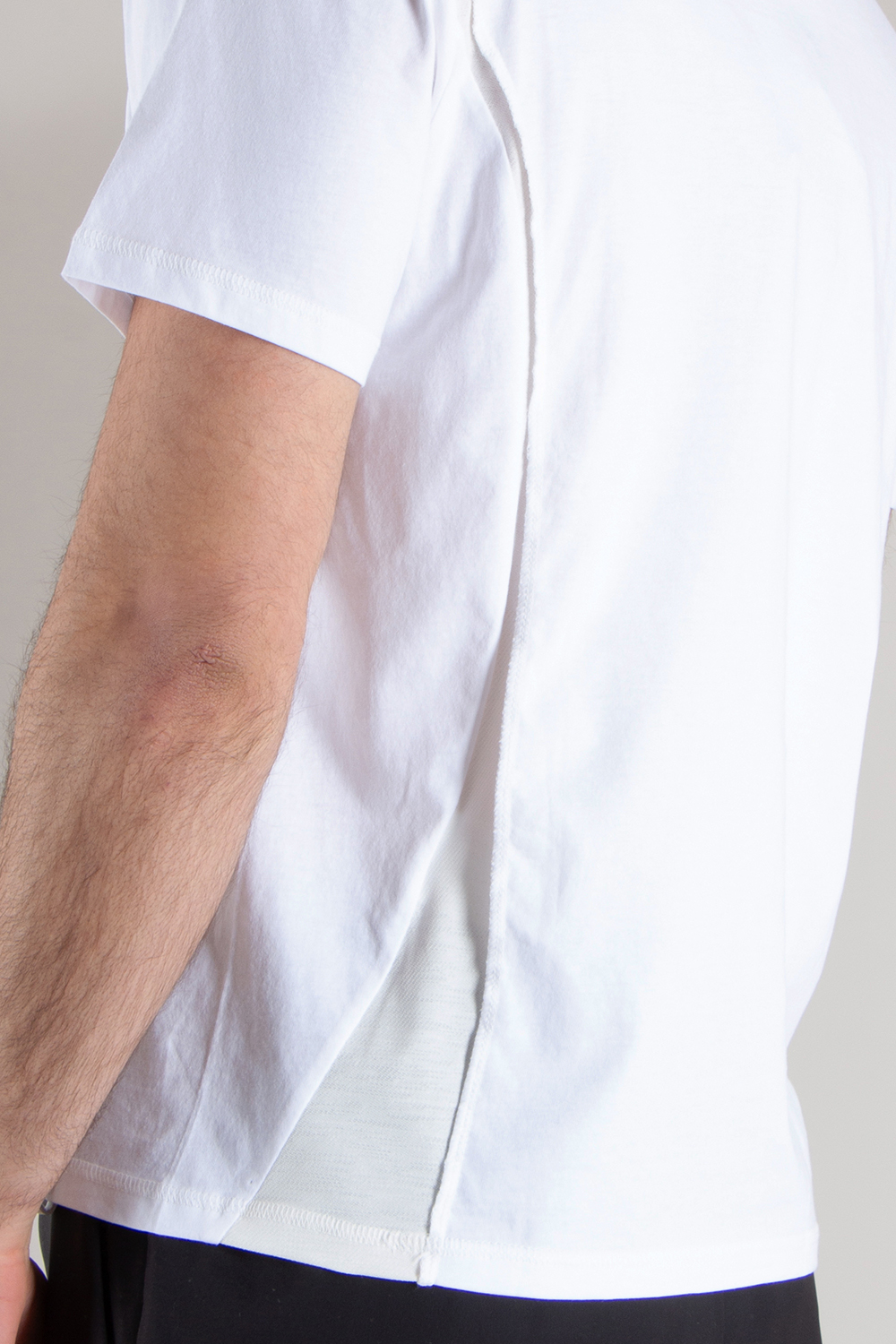 XLIM Relaxed Fit Mesh Insert T- Shirt 