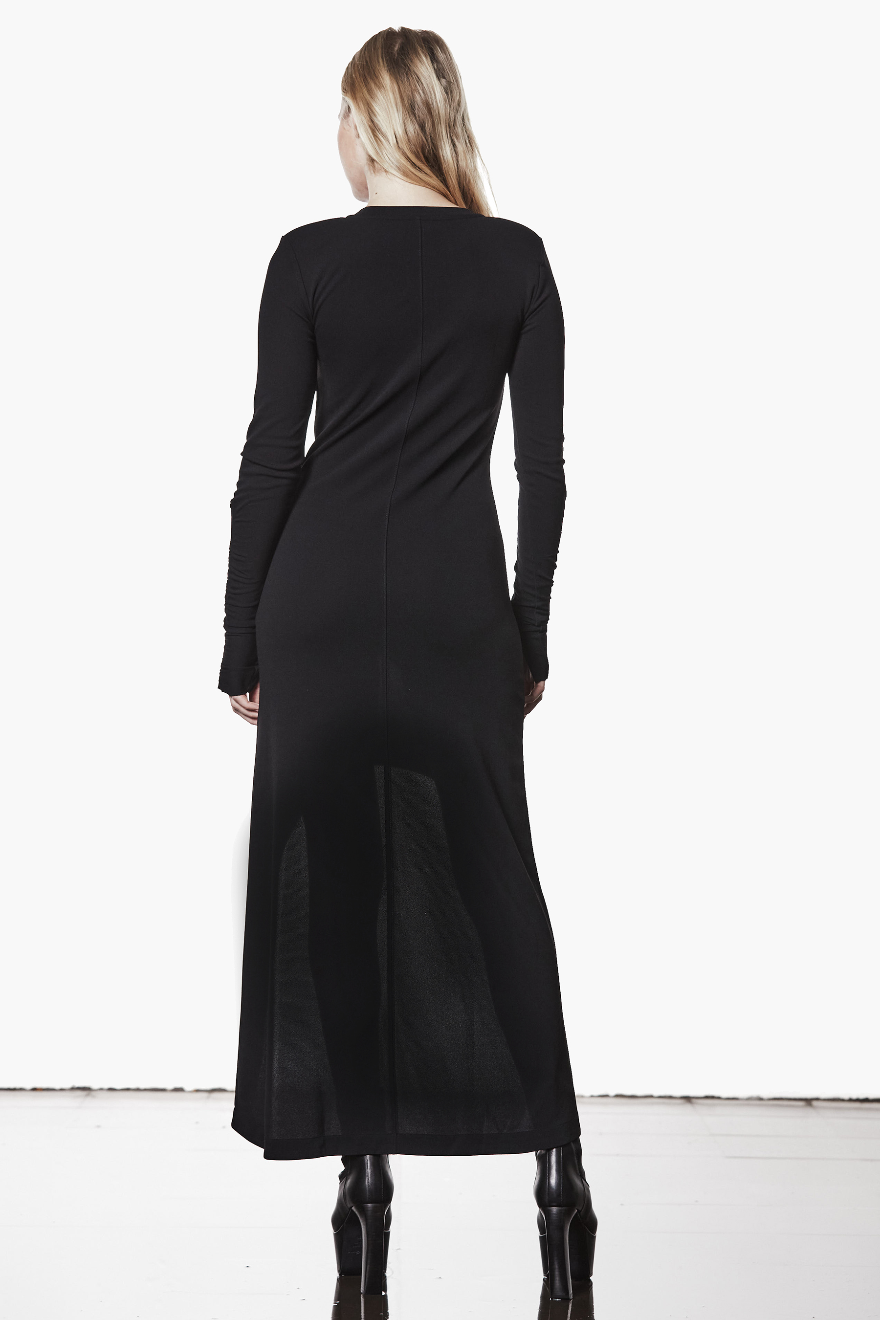 THOM KROM Slim Fit Viscose Blend Stretch Crepe Crew Neck Maxi Dress Bekleidung, Langarm, Ärmel, Kleid, Mantel