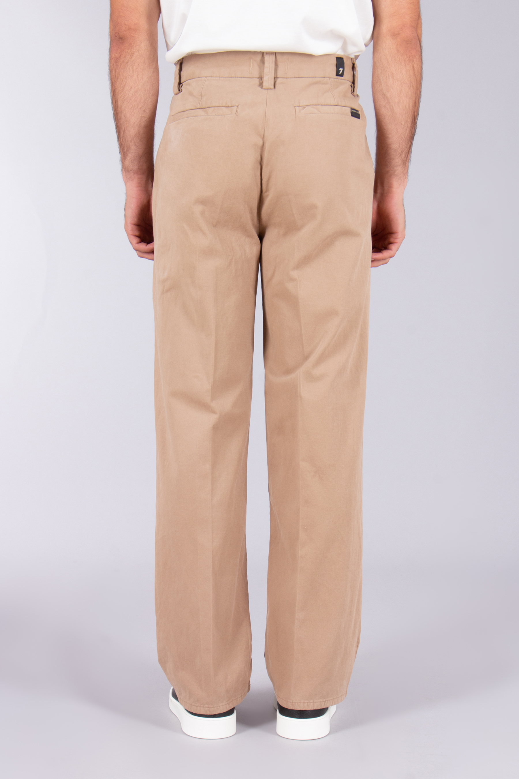 7 FOR ALL MANKIND Relaxed Fit Cotton Stretch Twill Pleated Pants Bekleidung, Hosen, Khaki