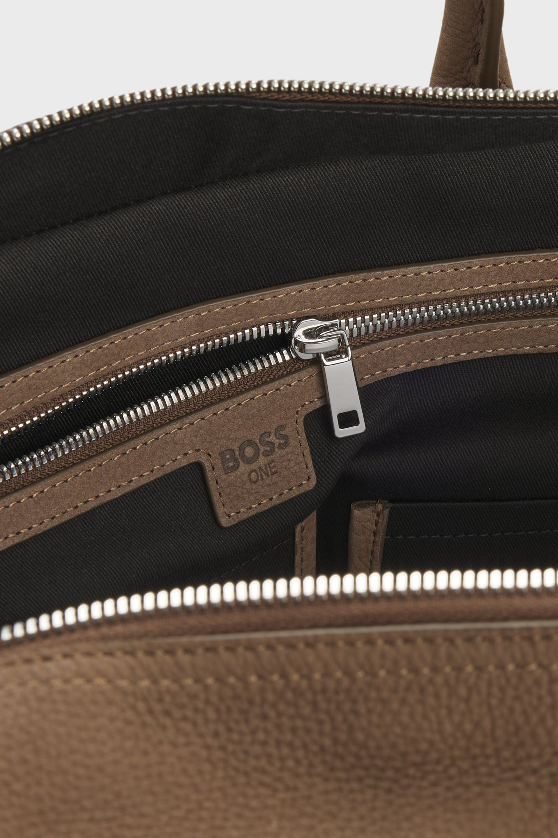 BOSS Grained Leather Holdall Madison Tasche