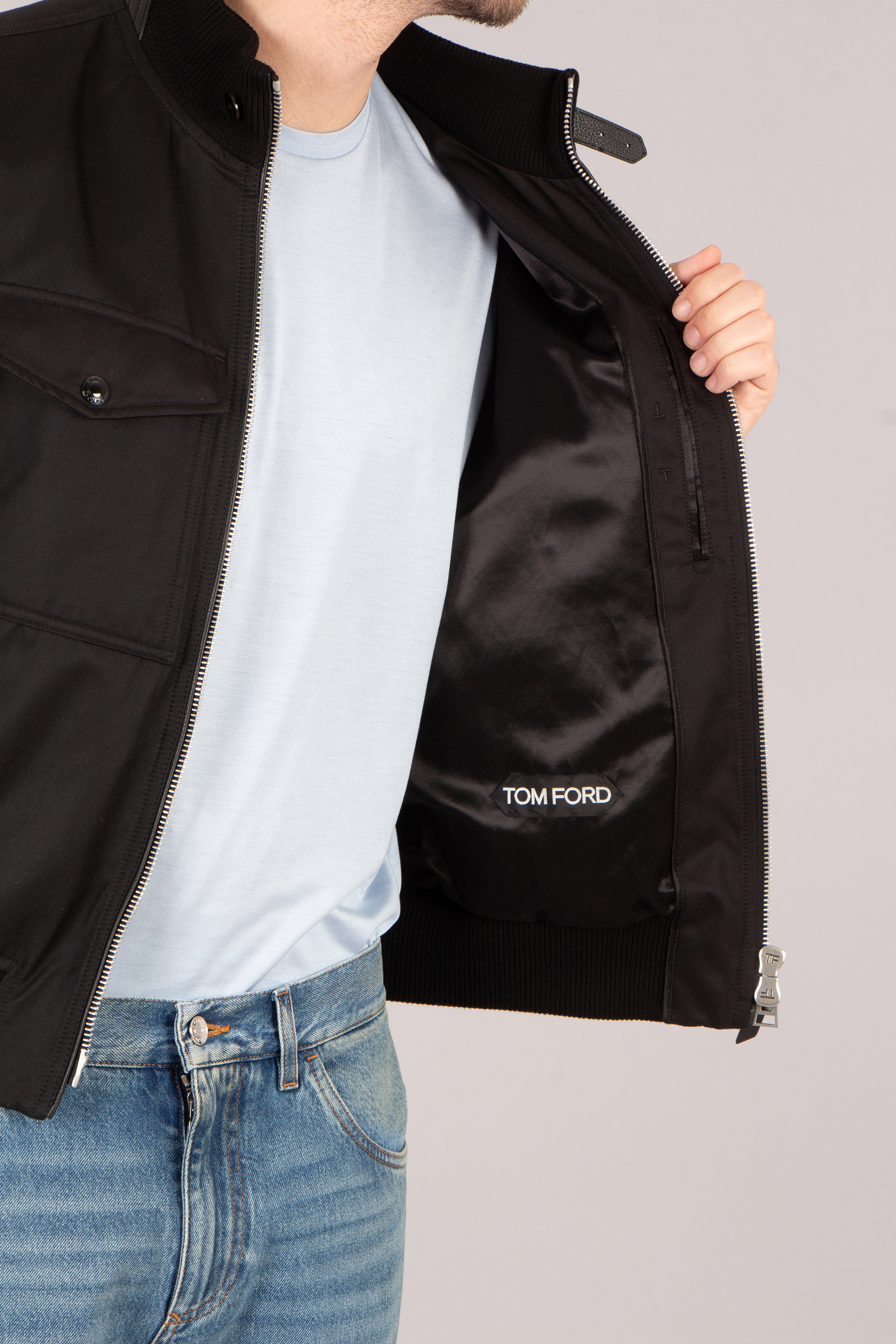 TOM FORD Regular Fit Cotton-Silk Twill Bomber Jacket TOM FORD Regular Fit Cotton-Silk Twill Bomber Jacket