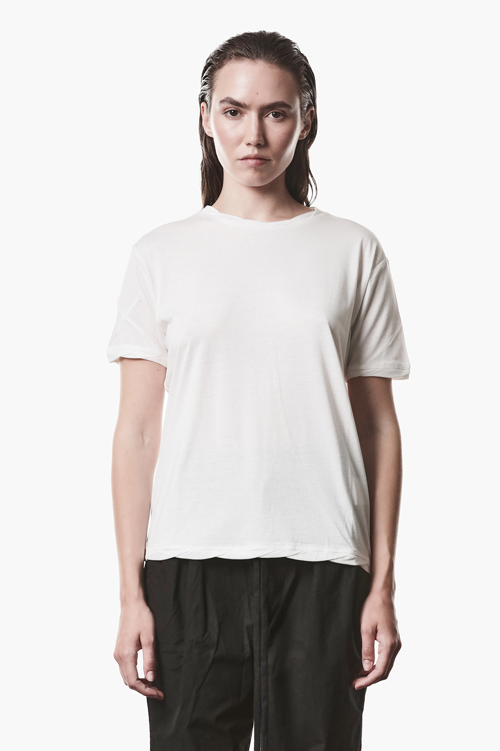 Bekleidung, T-shirt, Person, Bluse, Hosen