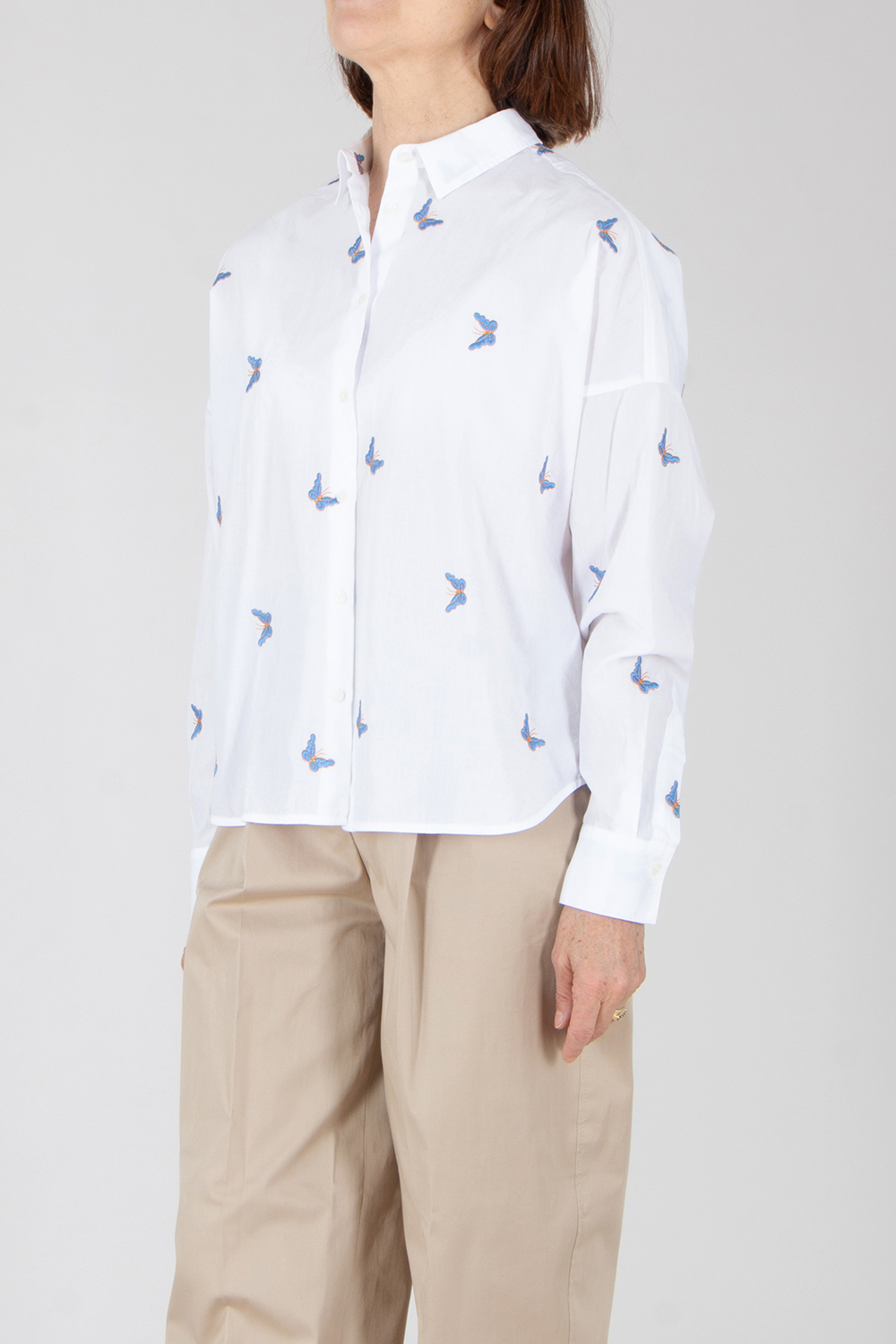 0039 ITALY Loose Fit Butterfly Embroidery Cotton Blouse Lucy