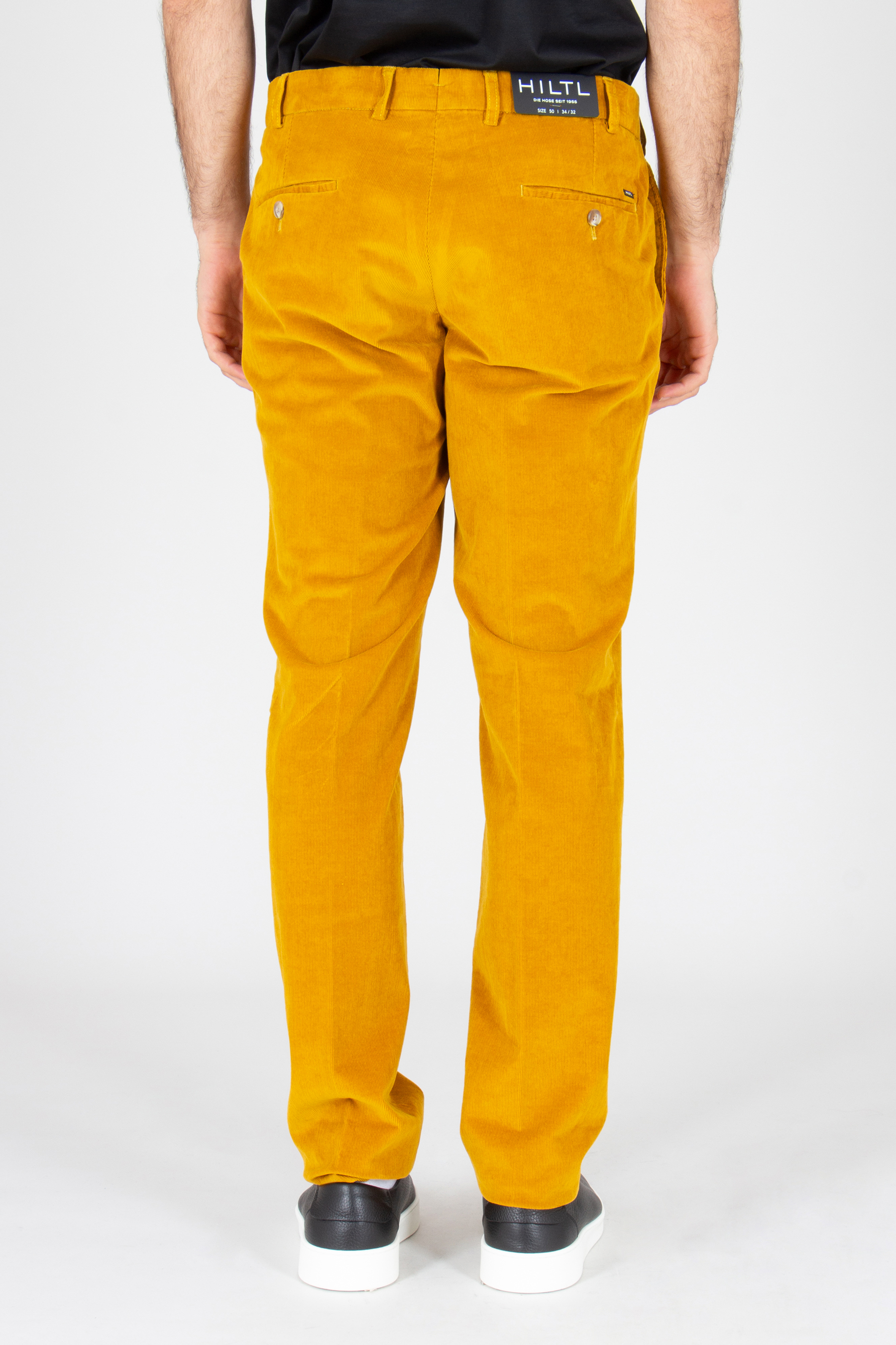 Hosen, Schuh, Erwachsener, Mann, Person