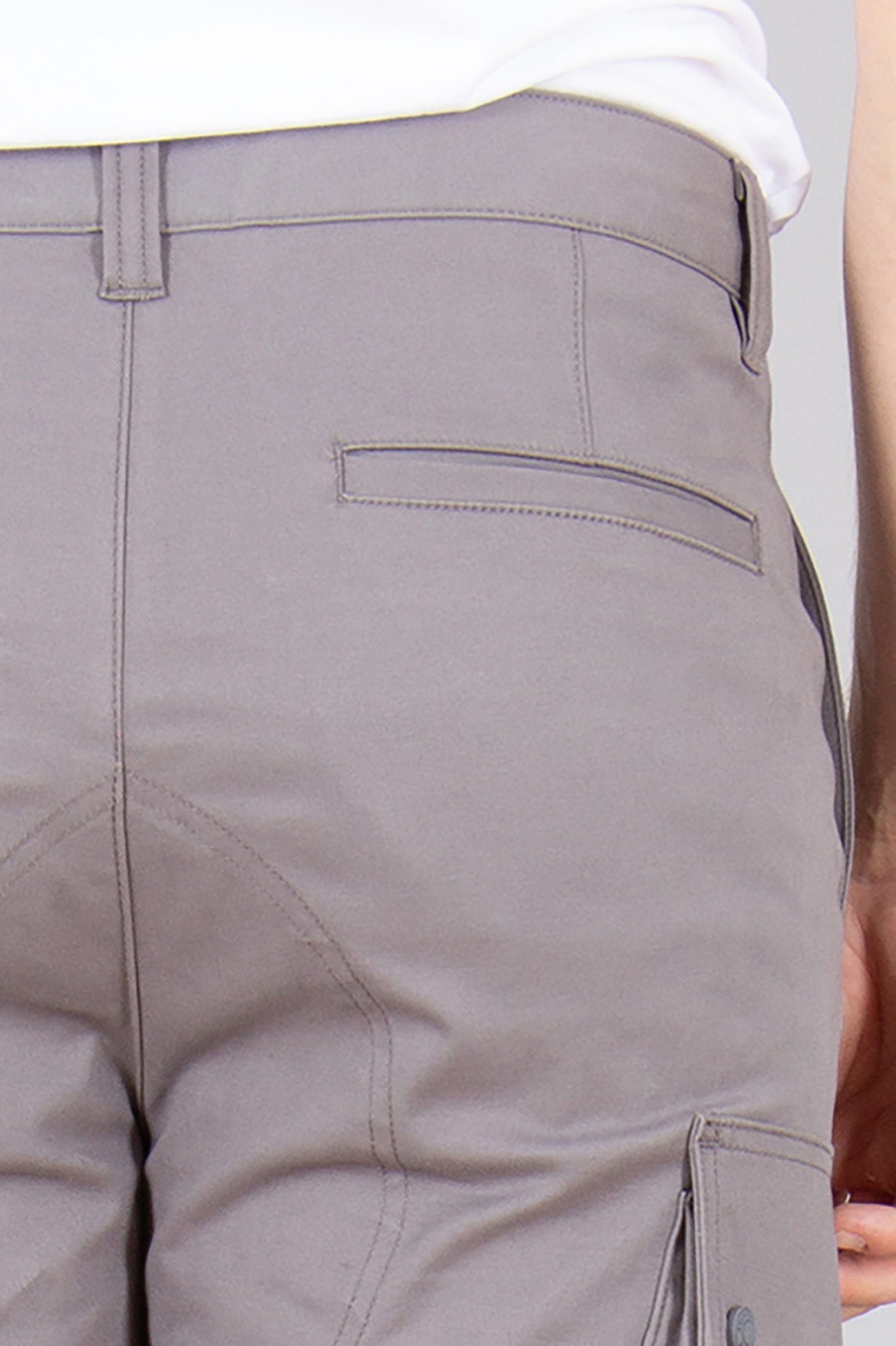 BELSTAFF Regular Fit Cotton Stretch Route Cargo Pants Bekleidung, Hosen, Kurze Hosen, Mantel, Jacke
