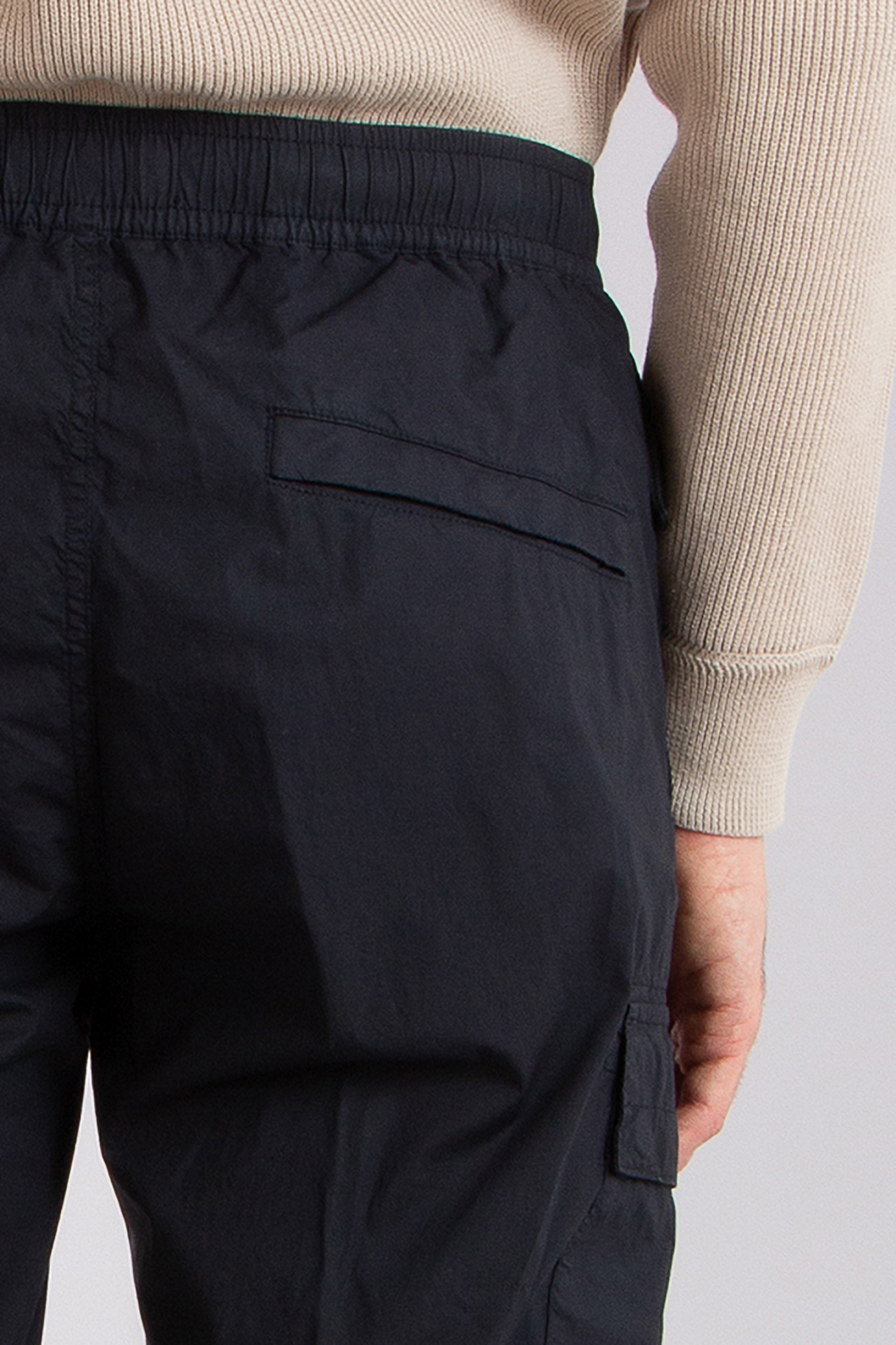 STONE ISLAND Regular Tapered Stretch Cotton Tela 'Paracadute' Pants STONE ISLAND Regular Tapered Stretch Cotton Tela 'Paracadute' Pants