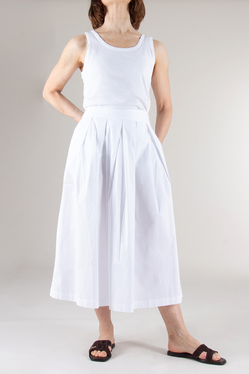 0039 ITALY Long Pleated Skirt Kylie