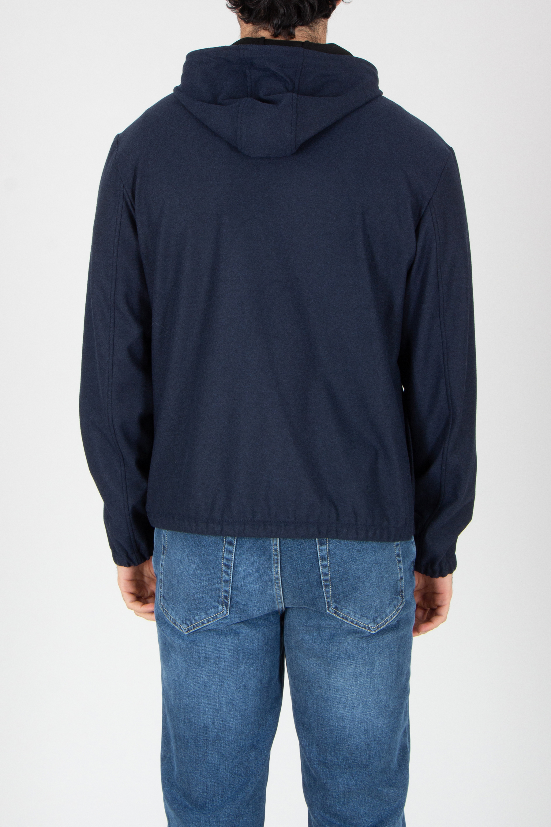 Mantel, Sweatshirt, Jeans, Hosen, Kapuzenpulli