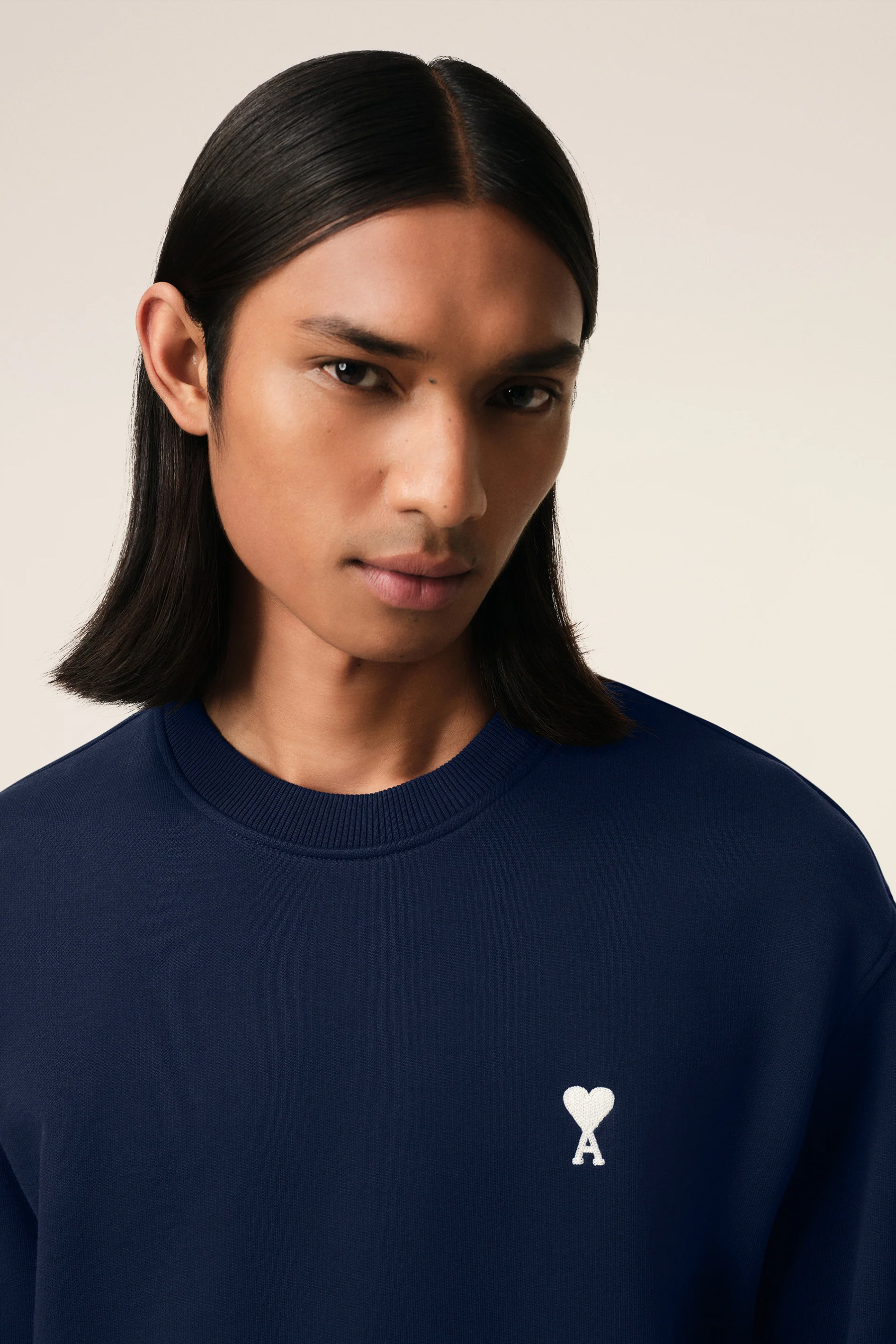 AMI PARIS Classic Fit Ami De Coeur Organic Cotton Fleece Sweatshirt AMI PARIS Classic Fit Ami De Coeur Organic Cotton Fleece Sweatshirt