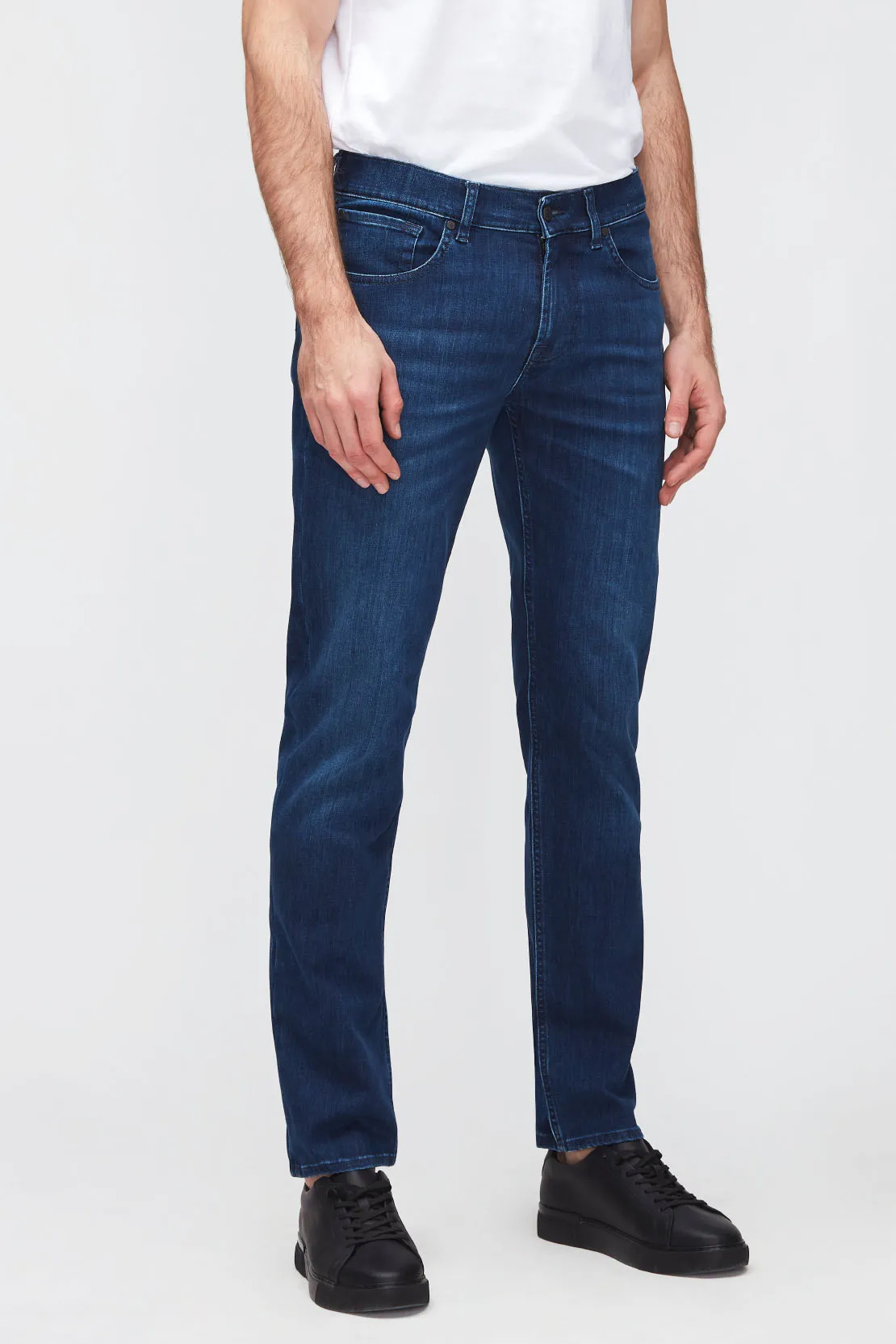 7 FOR ALL MANKIND Tapered Luxe Performance Jeans Slimmy