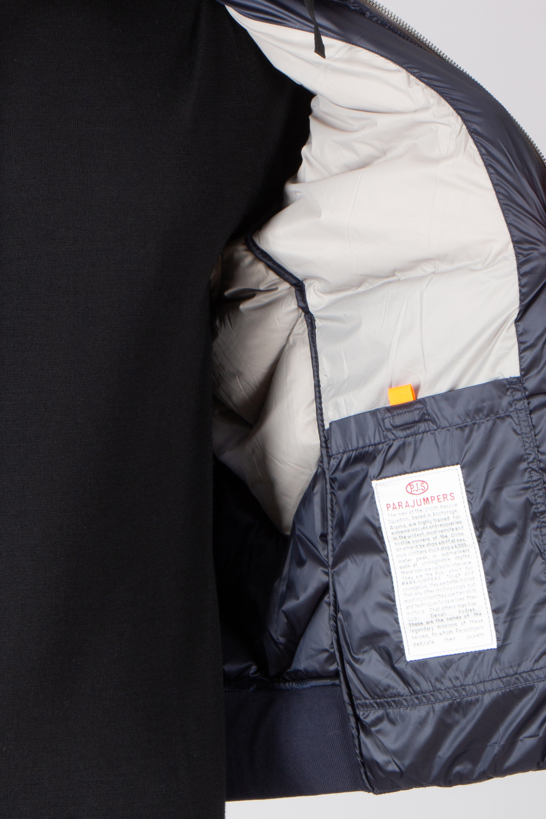 PARAJUMPERS Regular Fit Nylon Blend Twill Hooded Down Bomber Jacket Pharrell Bekleidung, Mantel, Jacke, Weste