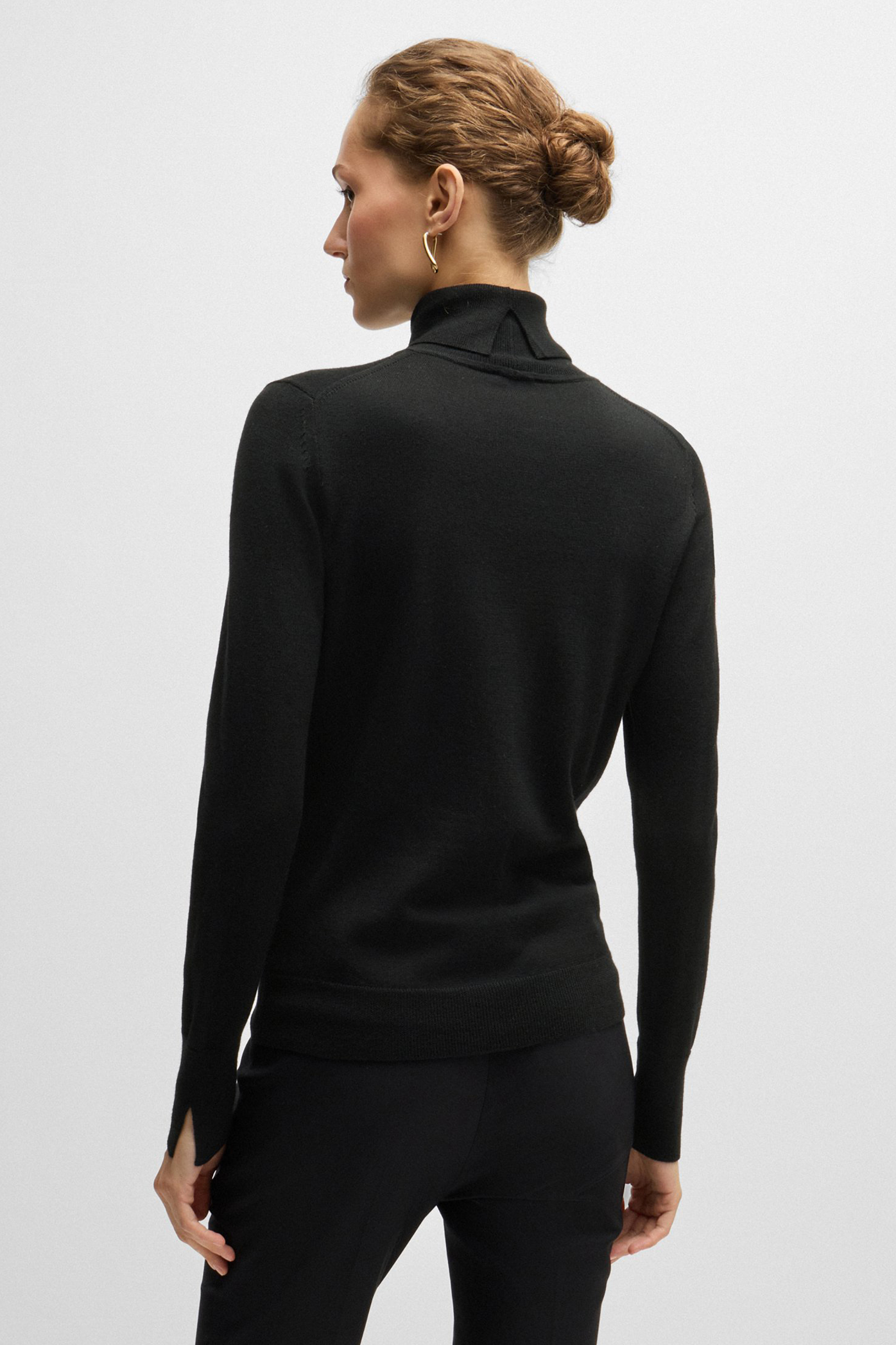 BOSS Virgin Wool Turtleneck Sweater Fasecta BOSS Virgin Wool Turtleneck Sweater Fasecta