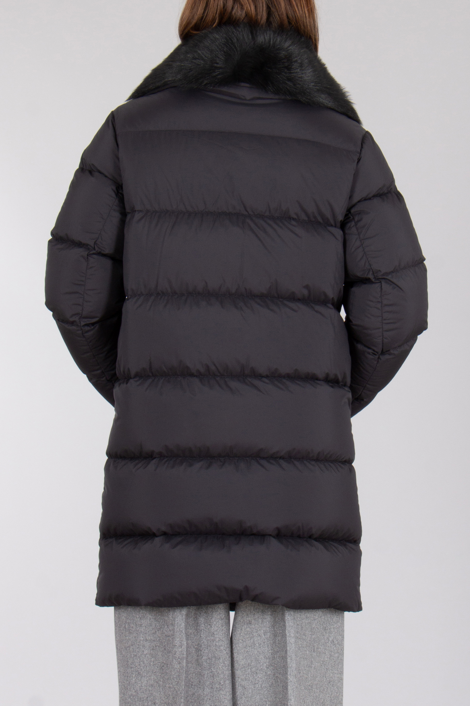 MOOSE KNUCKLES Regular Fit Nylon Down Coat Belle Dune Long Shealing Puffer Bekleidung, Mantel, Jacke