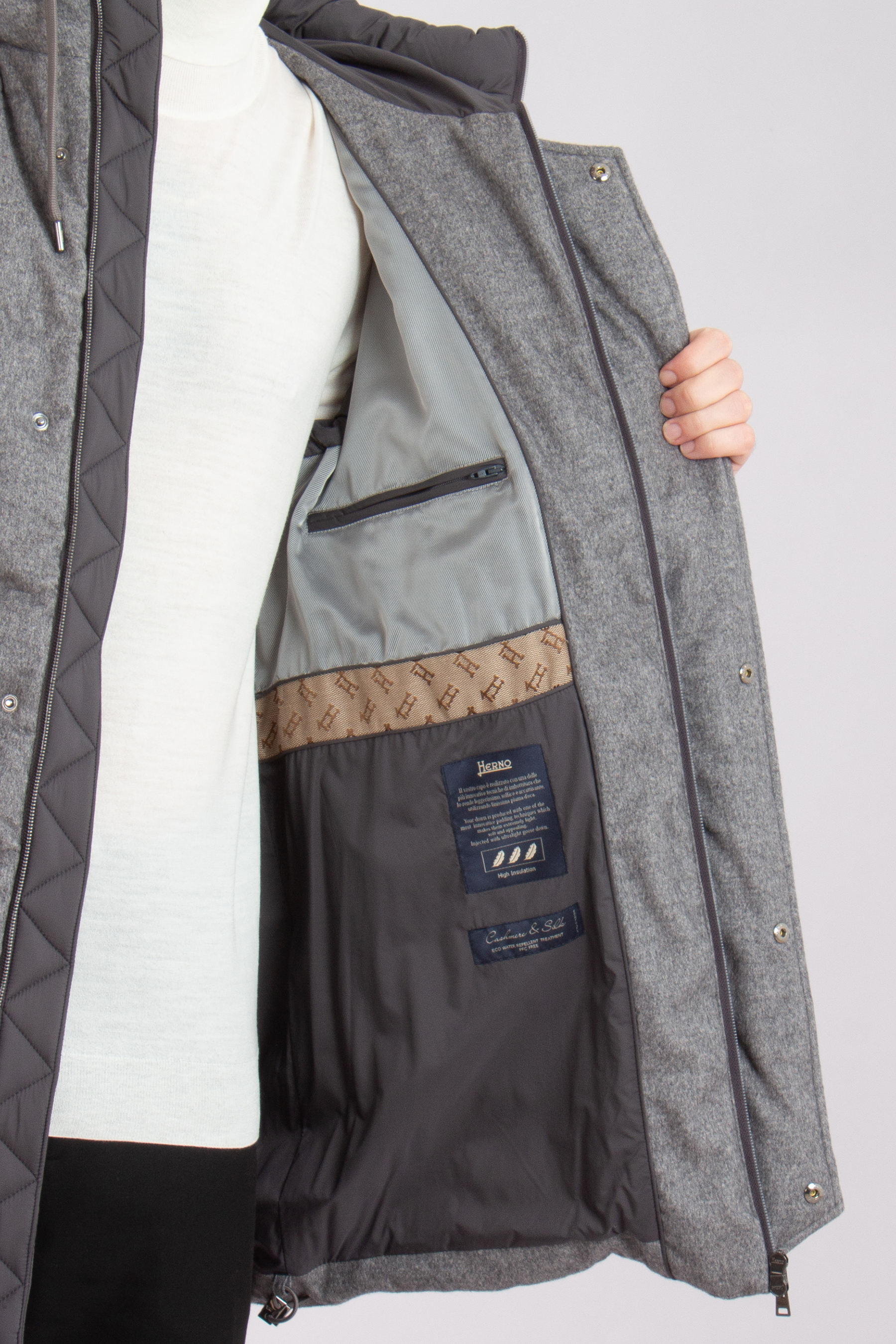 HERNO Cashmere-Silk & Ecoage Down Jacket HERNO Cashmere-Silk & Ecoage Down Jacket