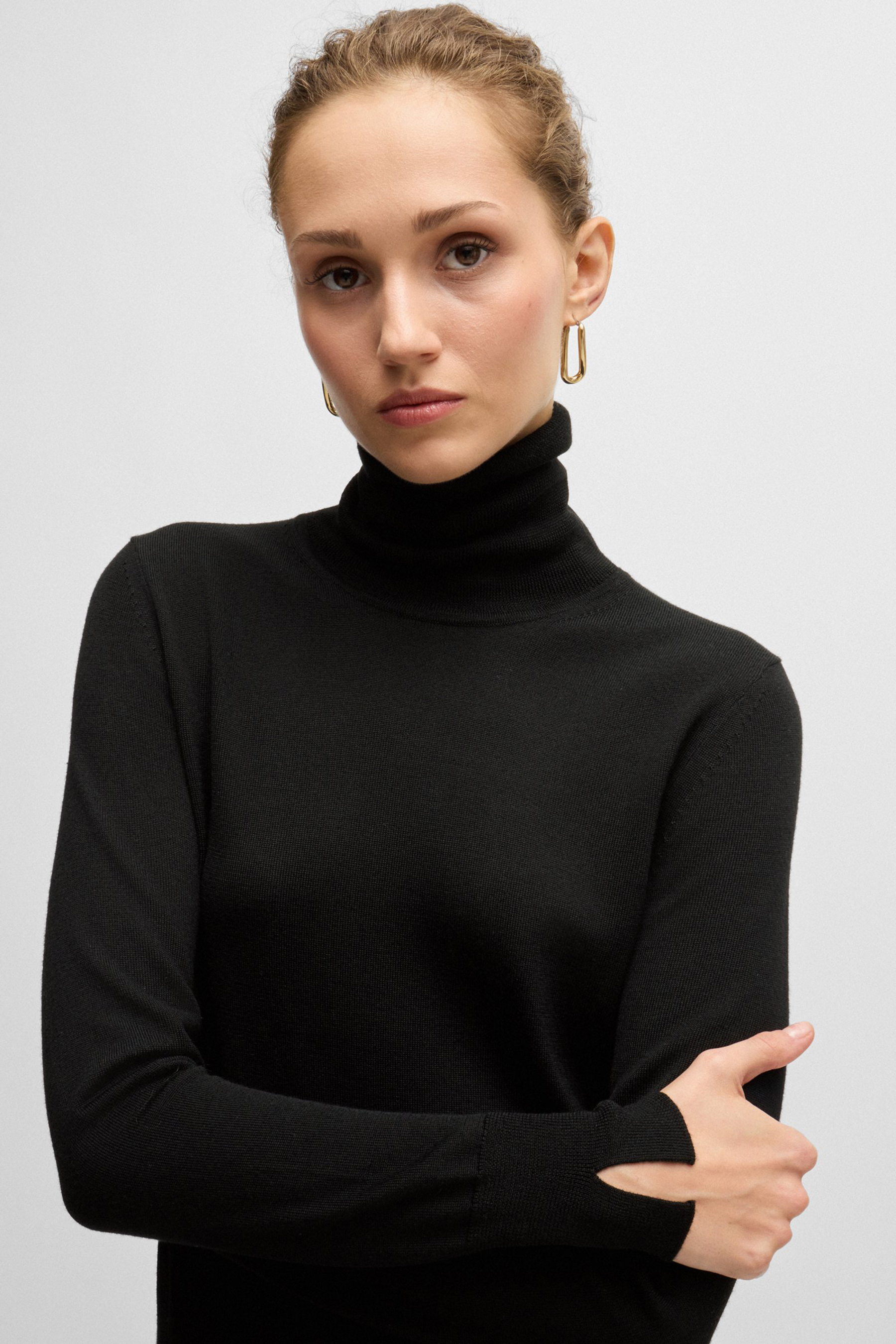 BOSS Virgin Wool Turtleneck Sweater Fasecta BOSS Virgin Wool Turtleneck Sweater Fasecta