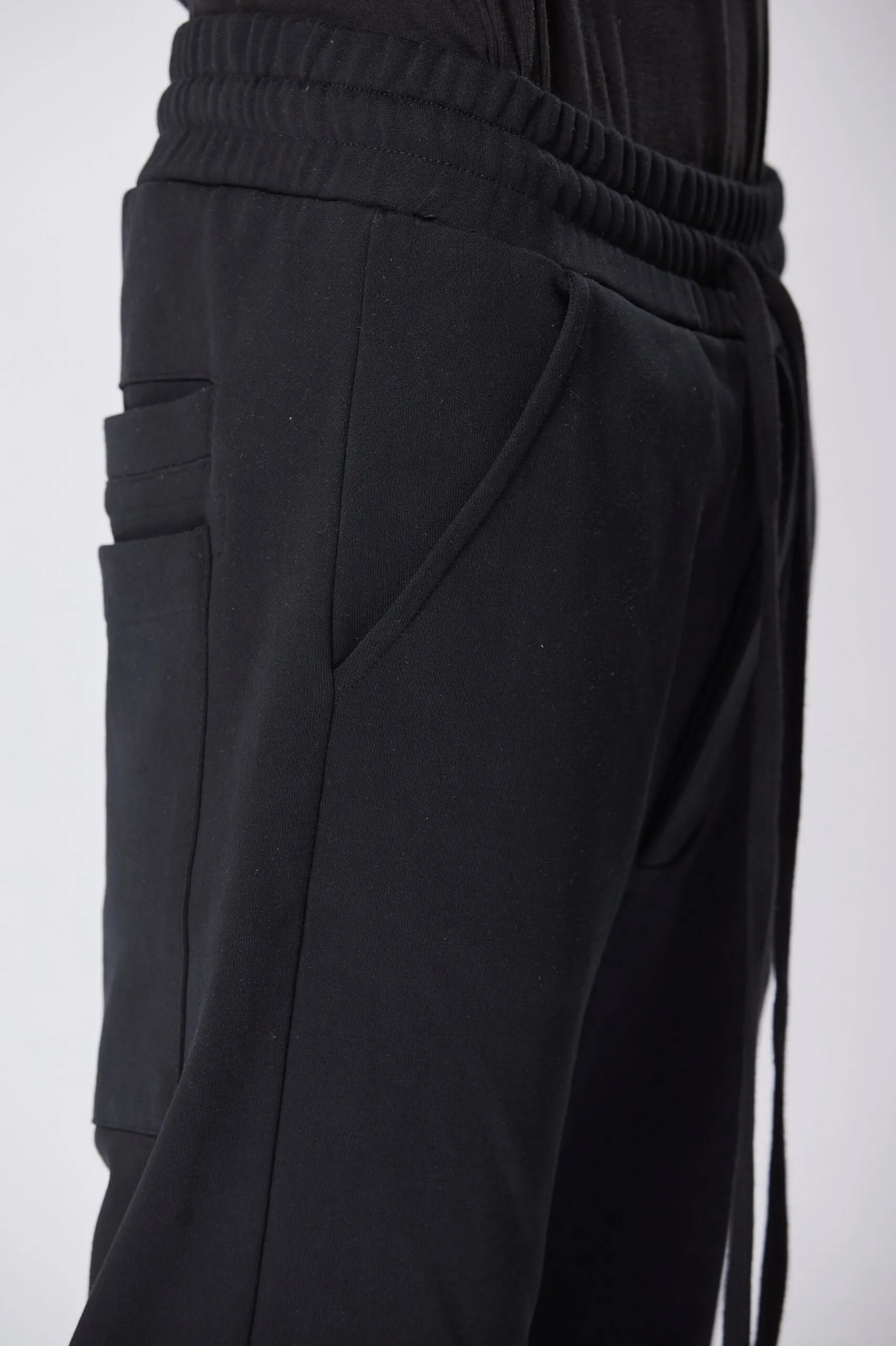 THOM KROM Cropped Crotch Cotton Sweatpants THOM KROM Cropped Crotch Cotton Sweatpants