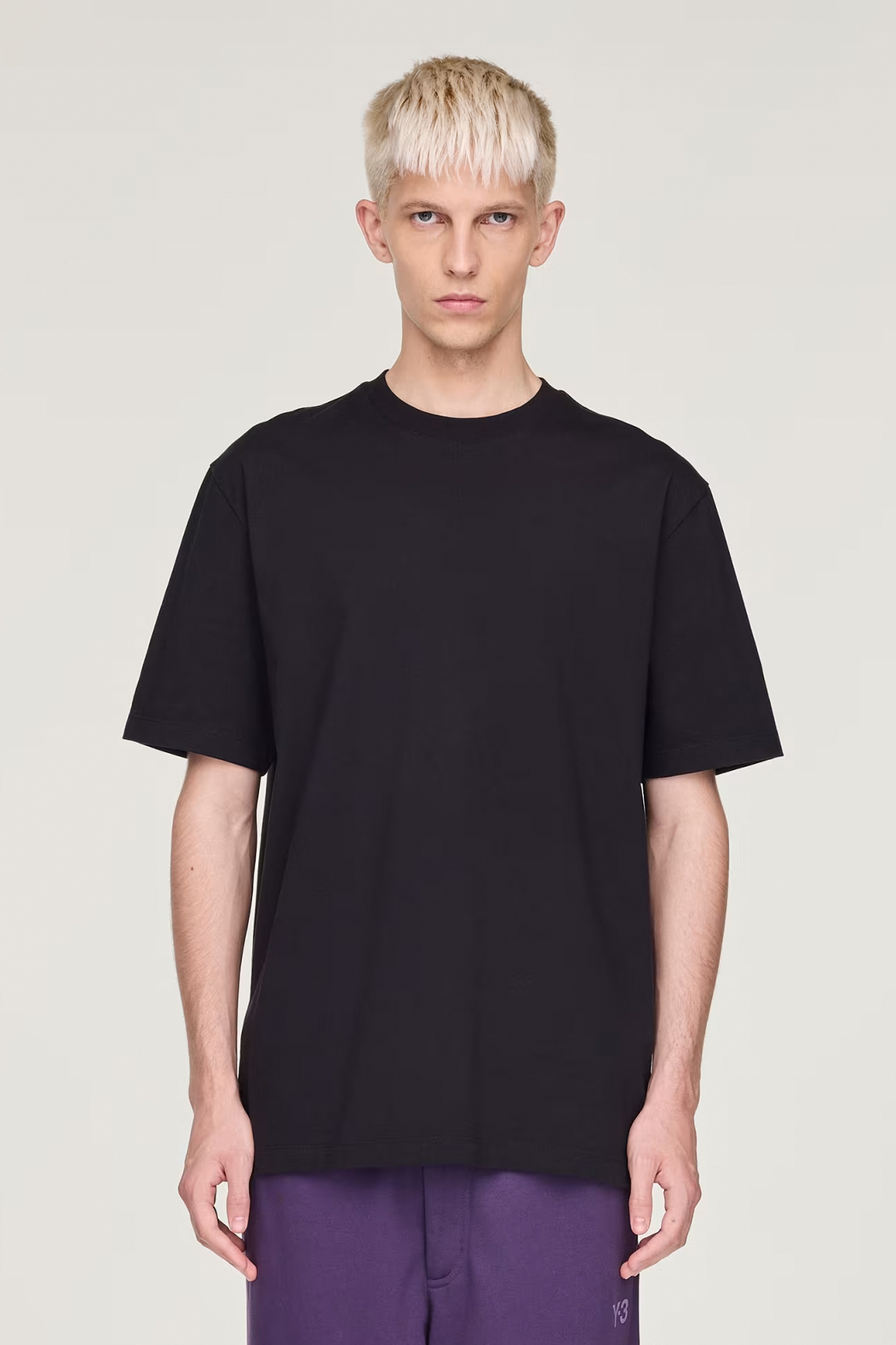 Bekleidung, T-shirt, Person, Ärmel