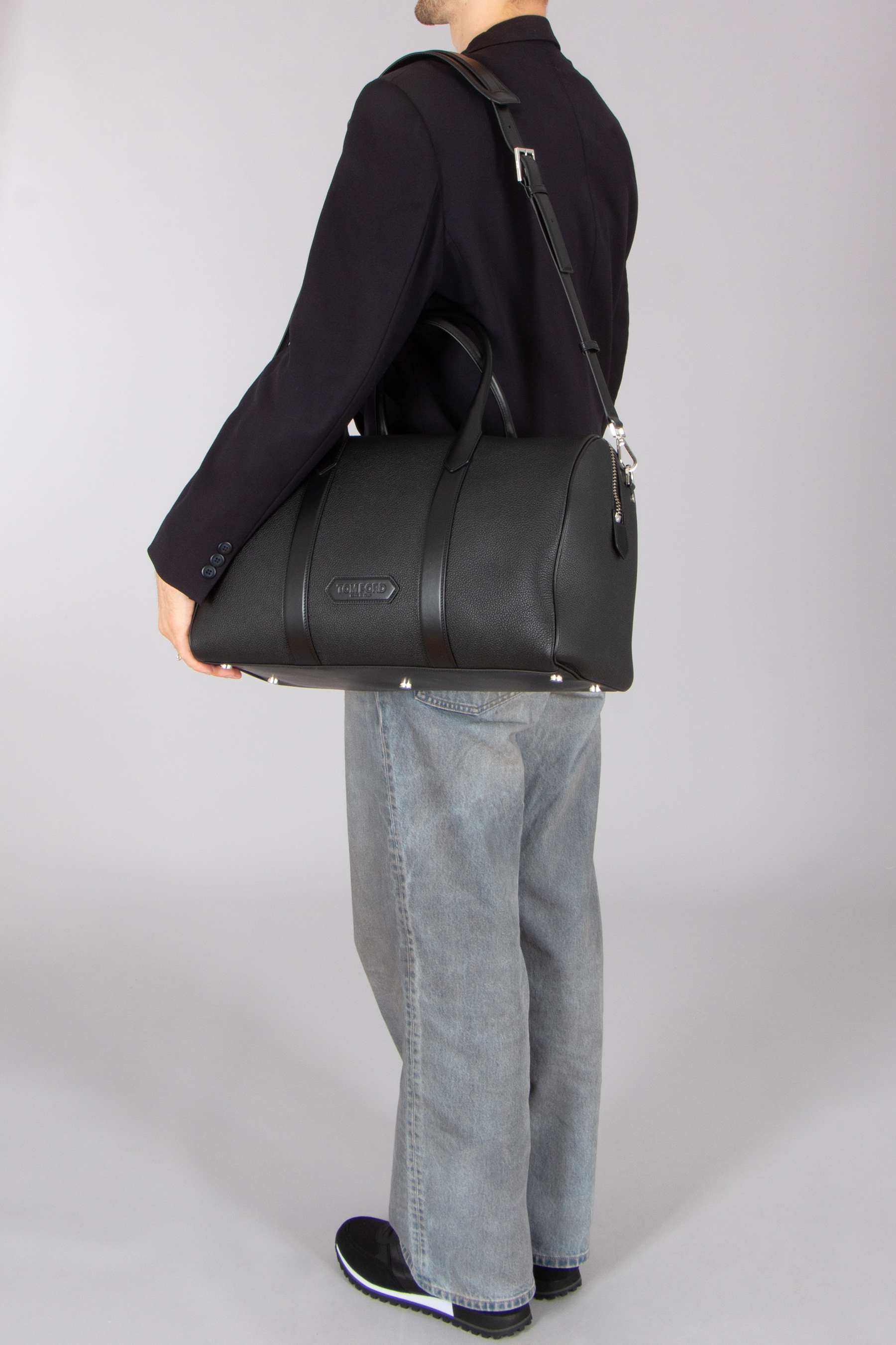 TOM FORD Wide Opening Grained Leather Medium Duffle Bag Zubehor, Tasche, Handtasche, Geldbörse, Hosen