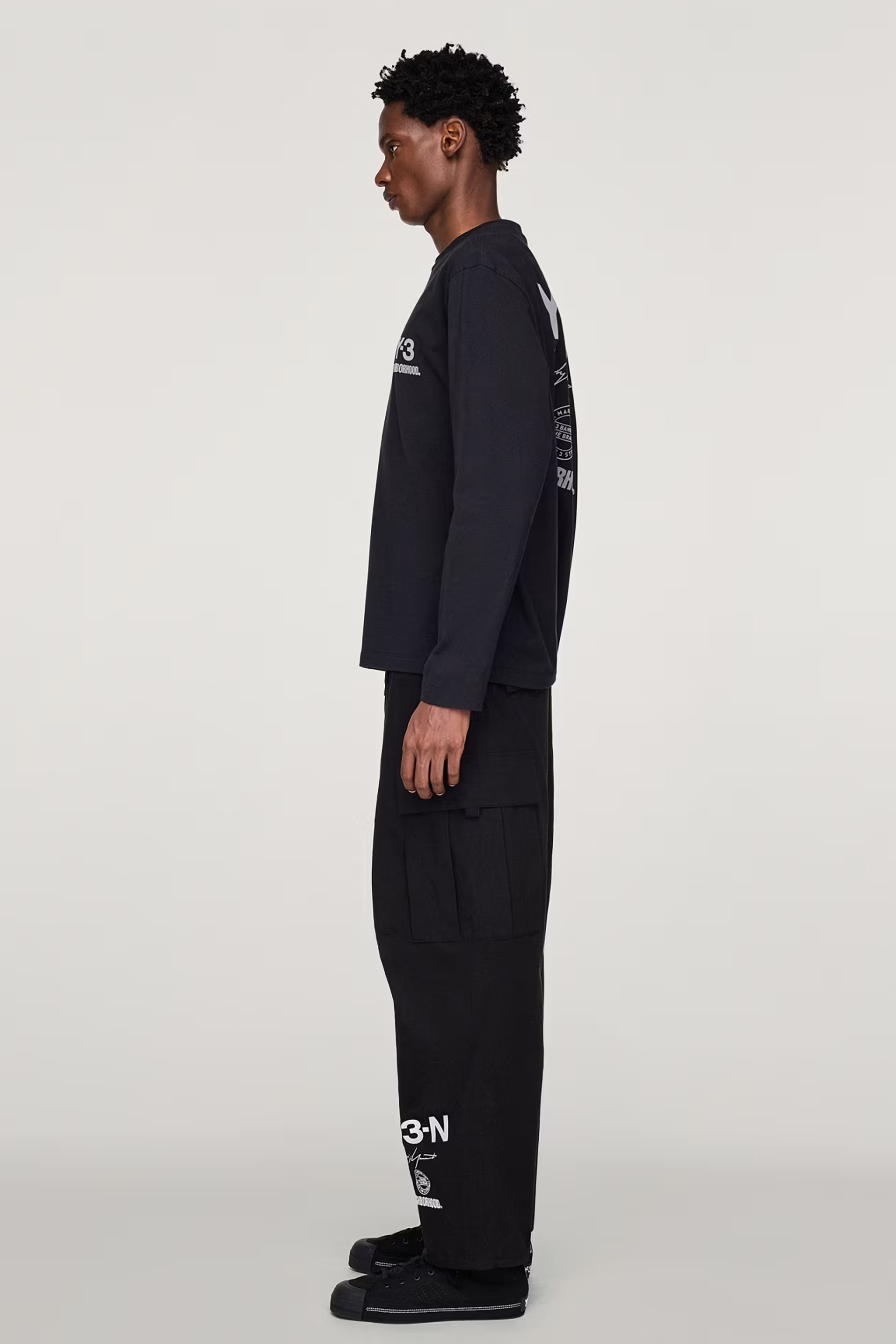 Formelle Kleidung, Anzug, Langarm, Person, Stehend