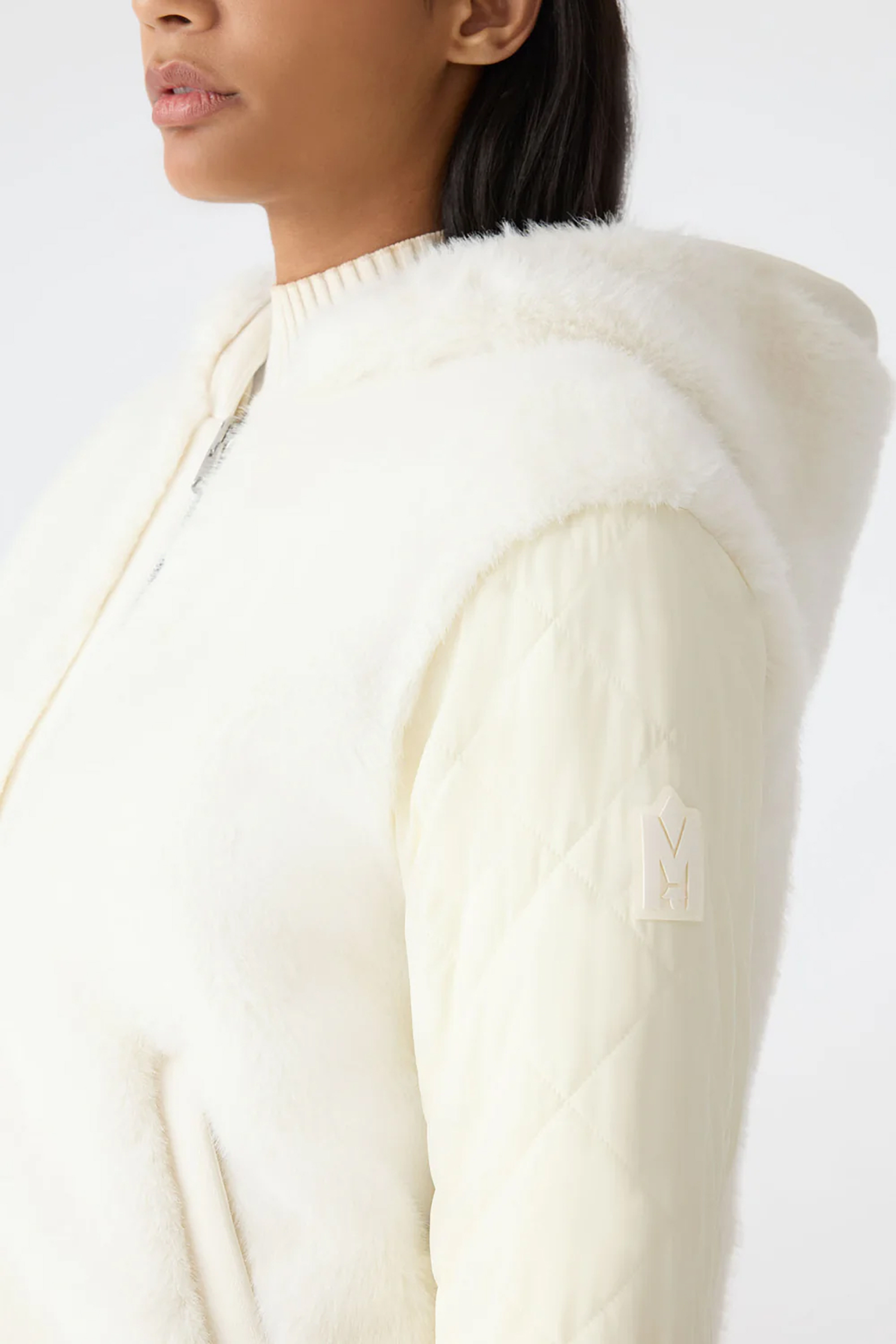 MACKAGE Relaxed Fit Reversible Faux Fur & Cotton Blend Jersey Zip-Up Hoodie Gwendal Mantel, Erwachsener, Weiblich, Person, Frau